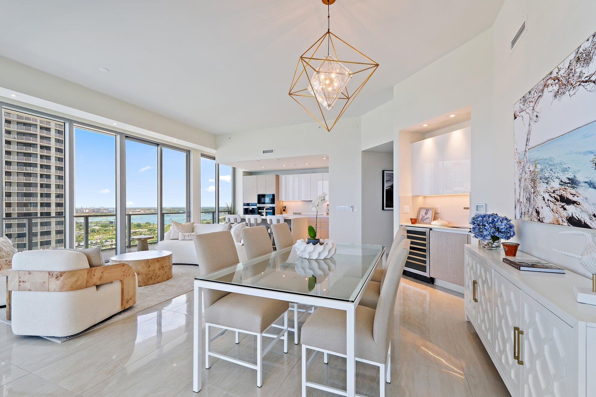 3100 N Ocean Drive H1804 Property Photo 5