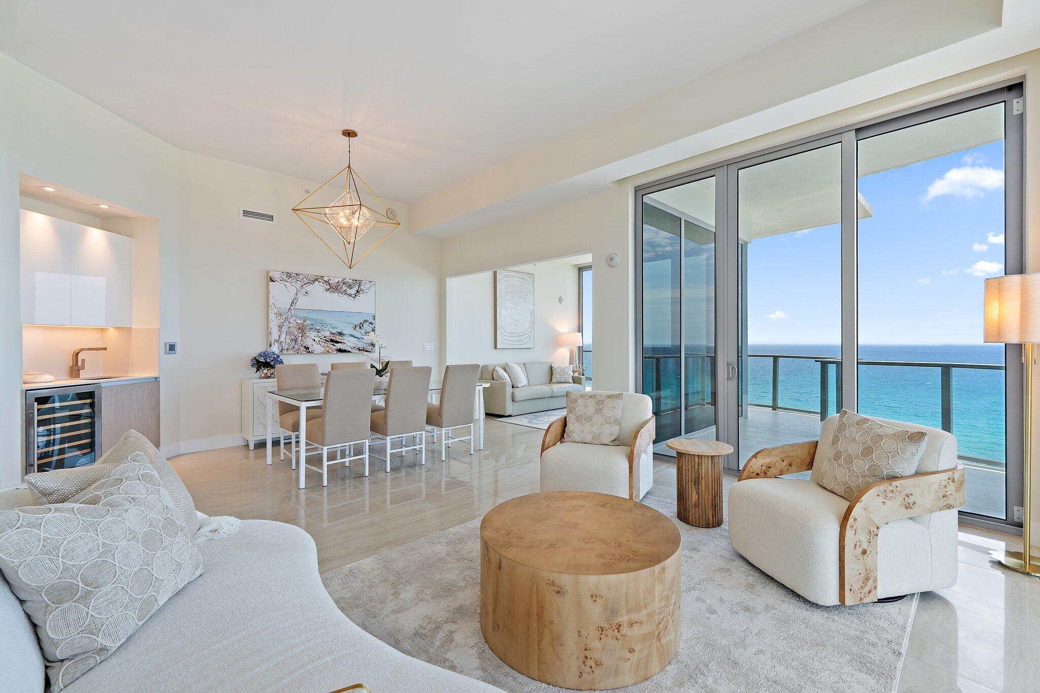 3100 N Ocean Drive H1804 Property Photo 8
