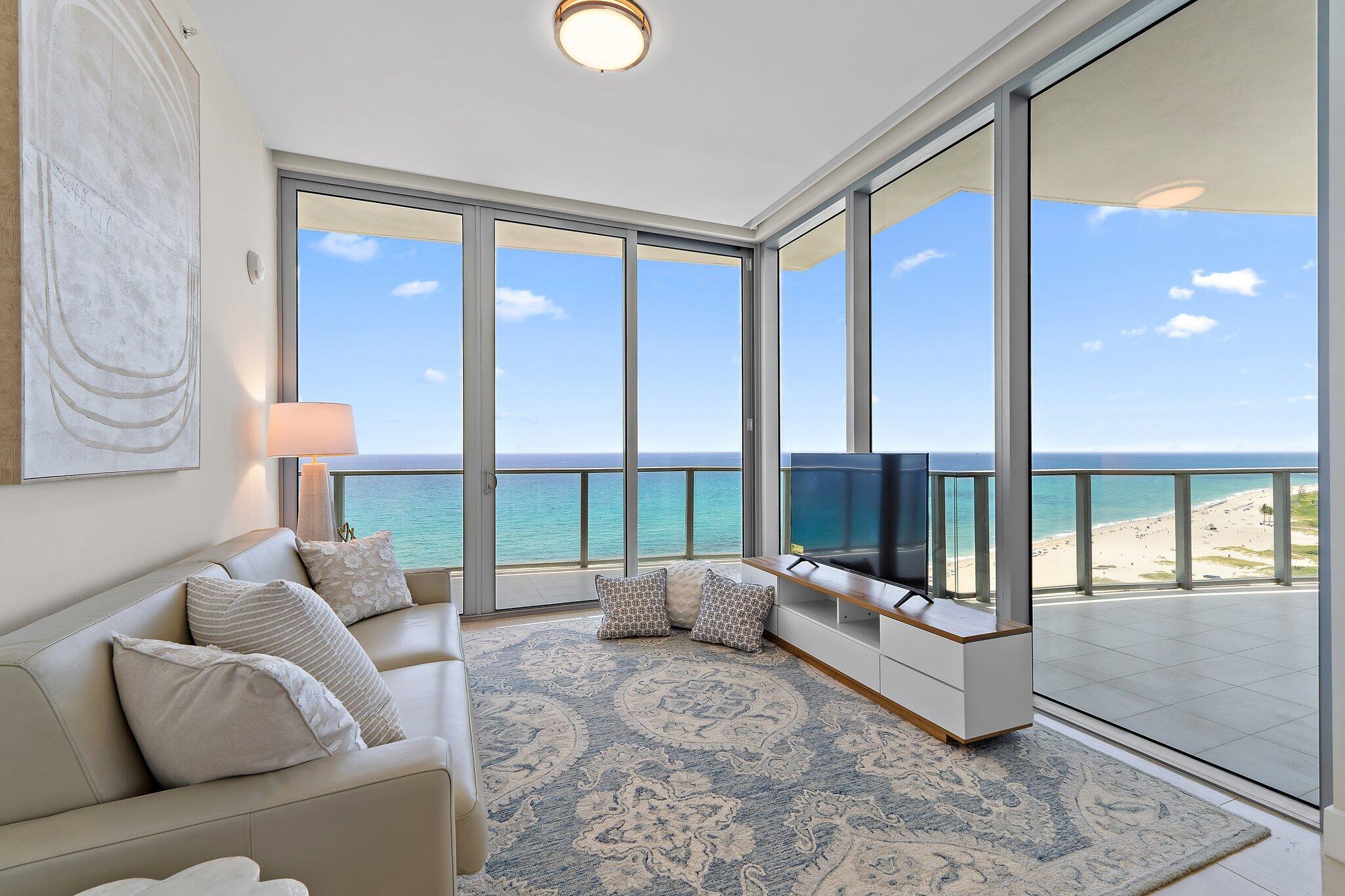 3100 N Ocean Drive H1804 Property Photo 10