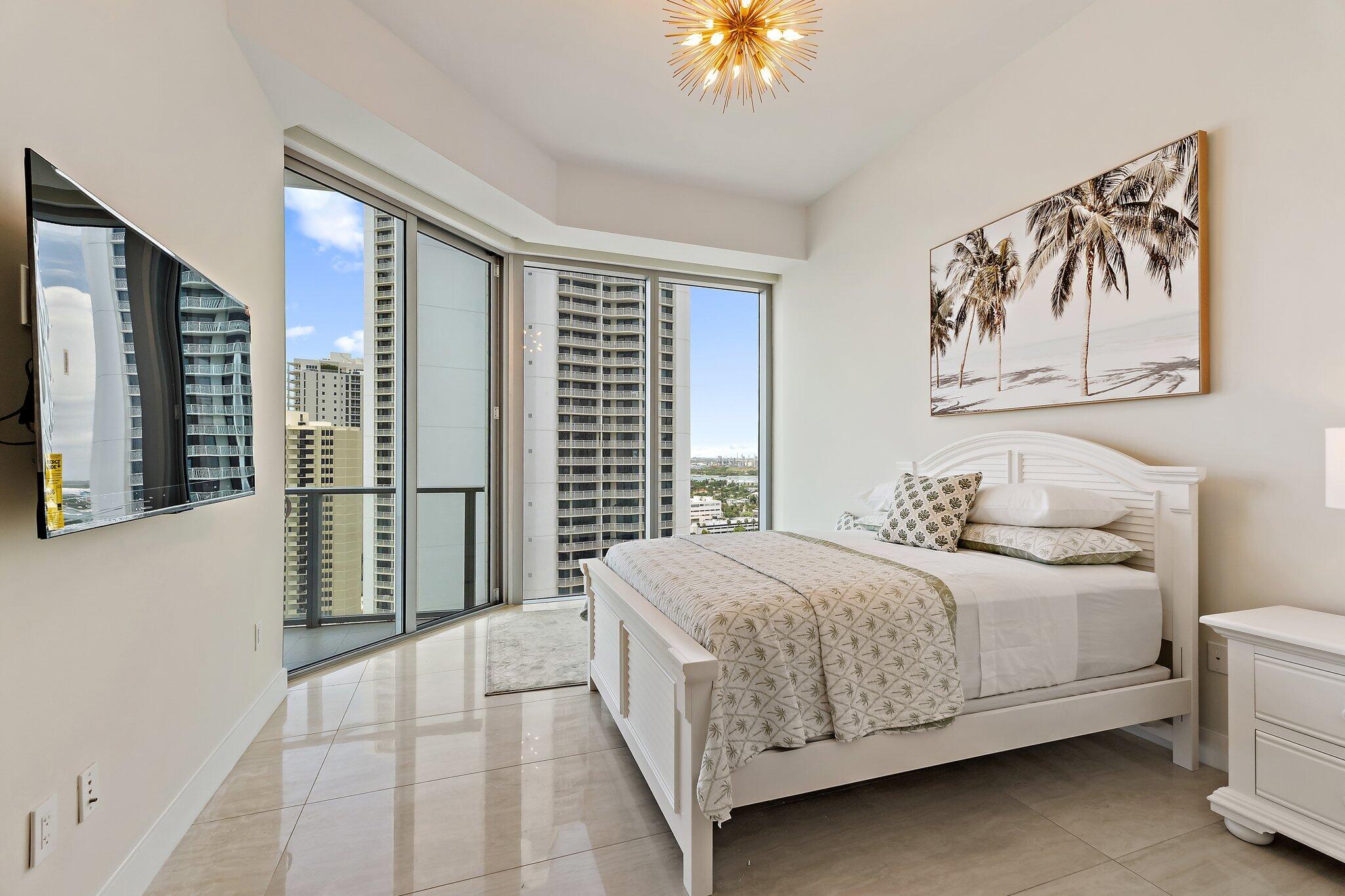 3100 N Ocean Drive H1804 Property Photo 23