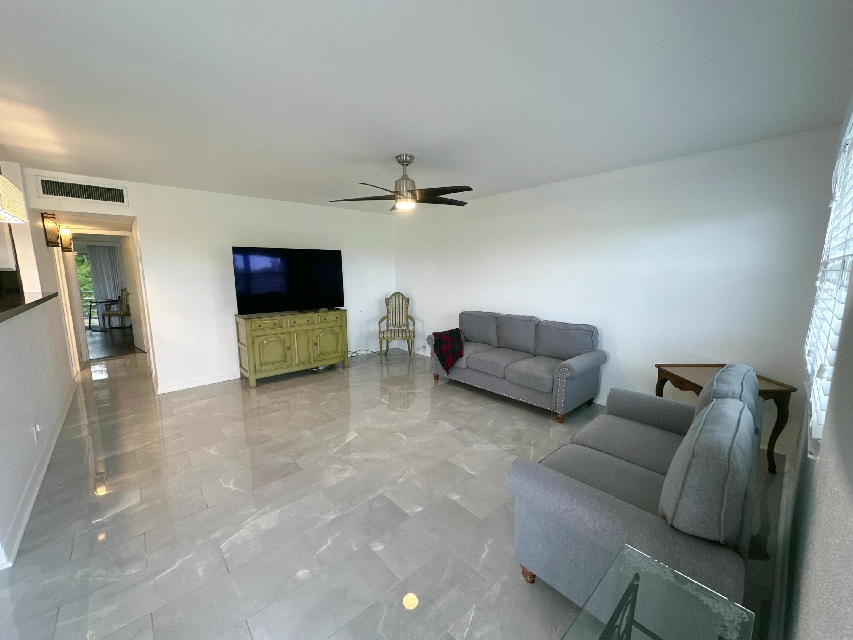 196 Tuscany C Lane Property Photo 12