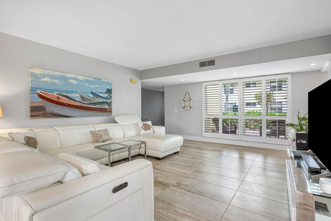 3665 Quail Ridge Drive Bobwhite B Property Photo 4