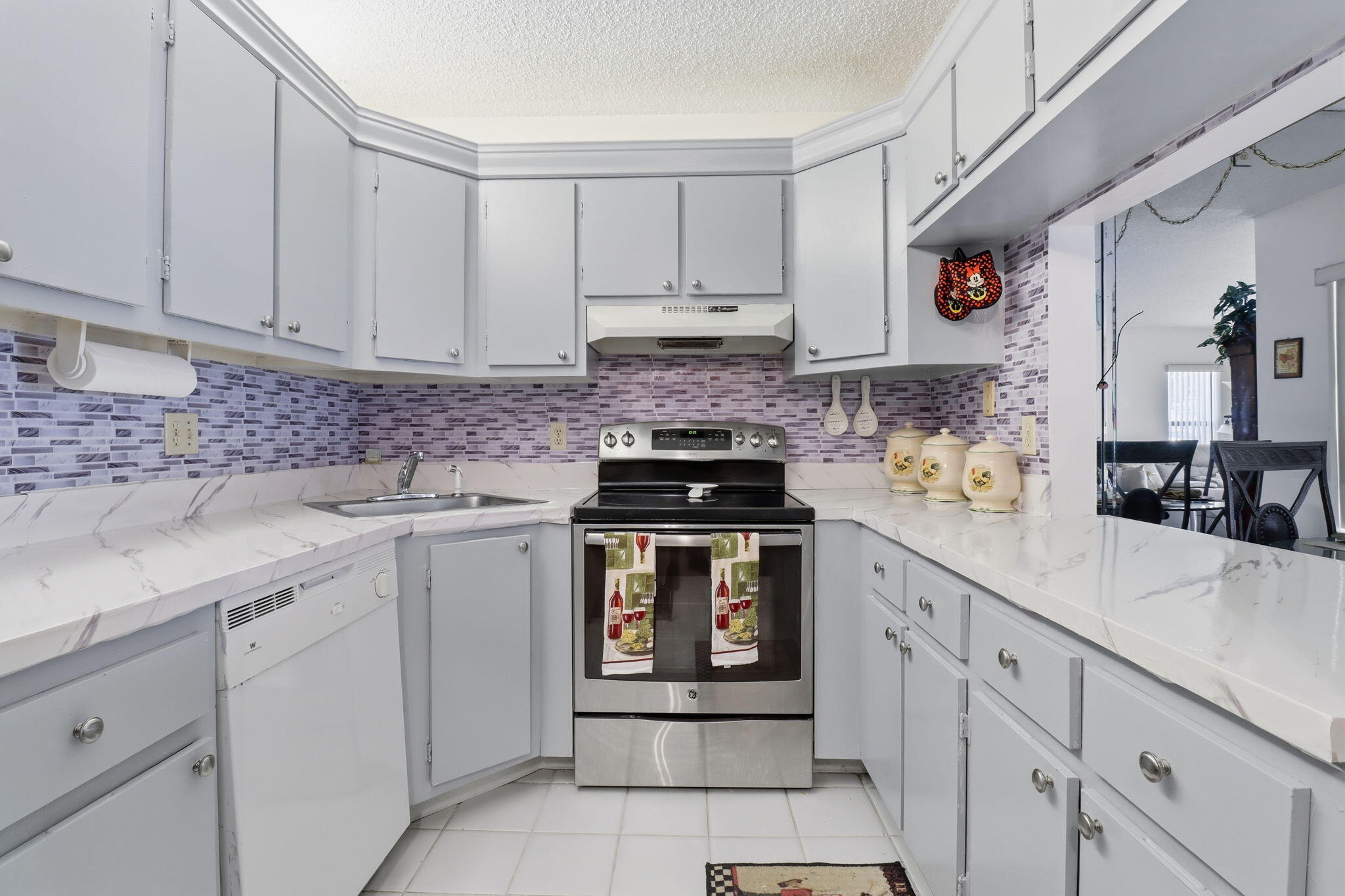 1102 Green Pine Boulevard A1 Property Photo 12