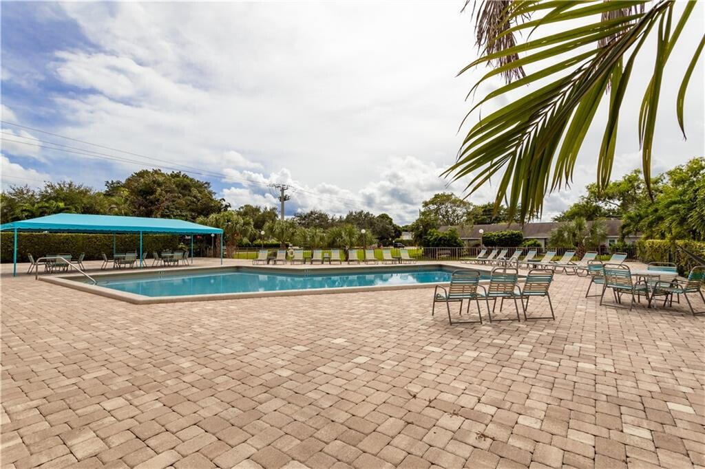 2800 Fiore Way 2060 Property Photo 15