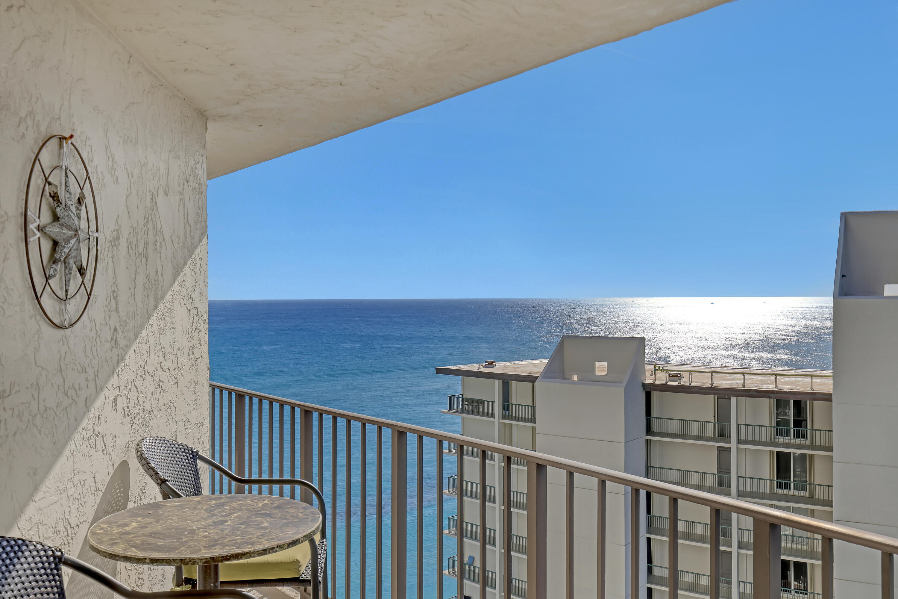 5420 N Ocean Drive 1106 Property Photo 13