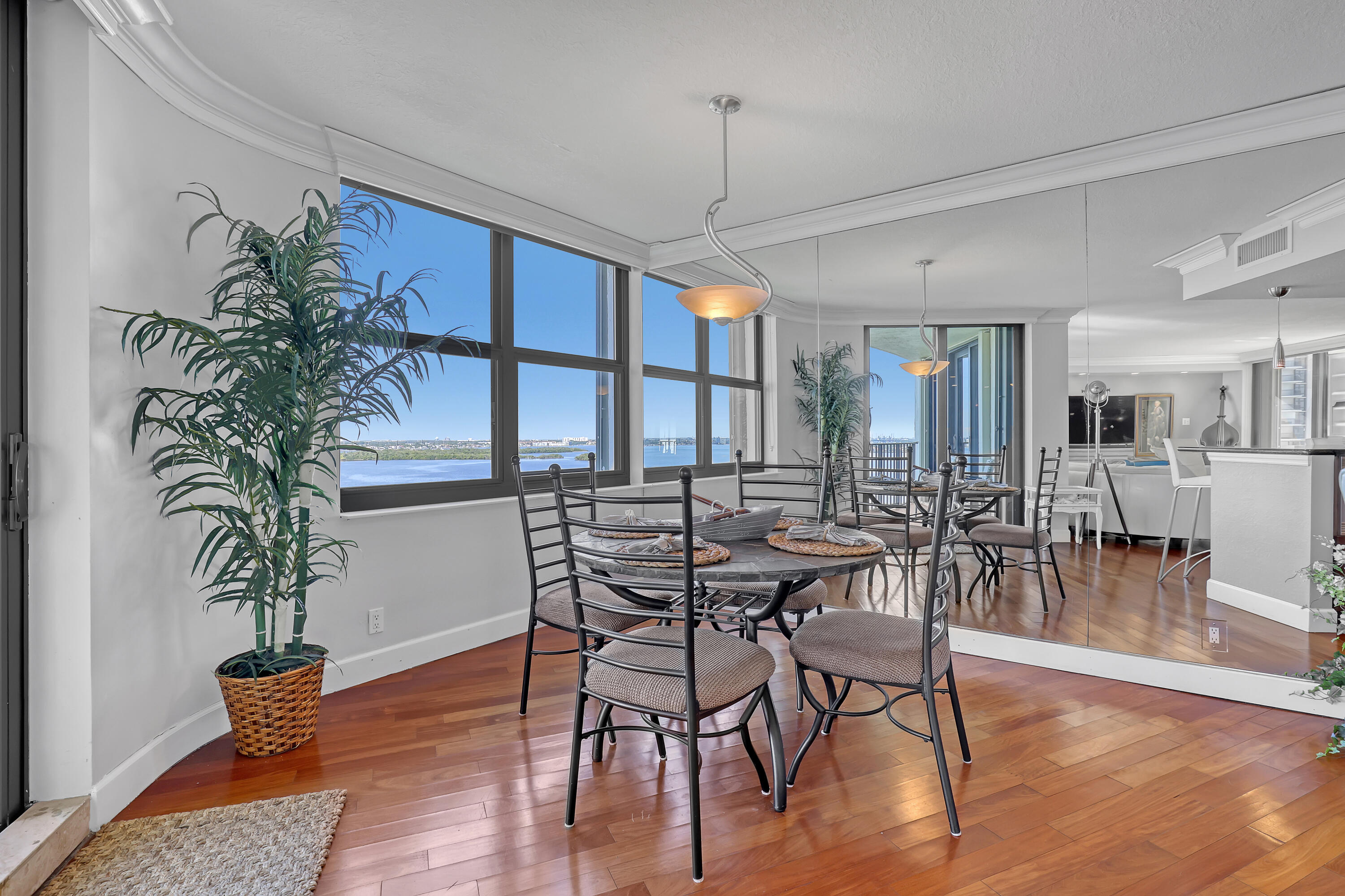 5420 N Ocean Drive 1106 Property Photo 14