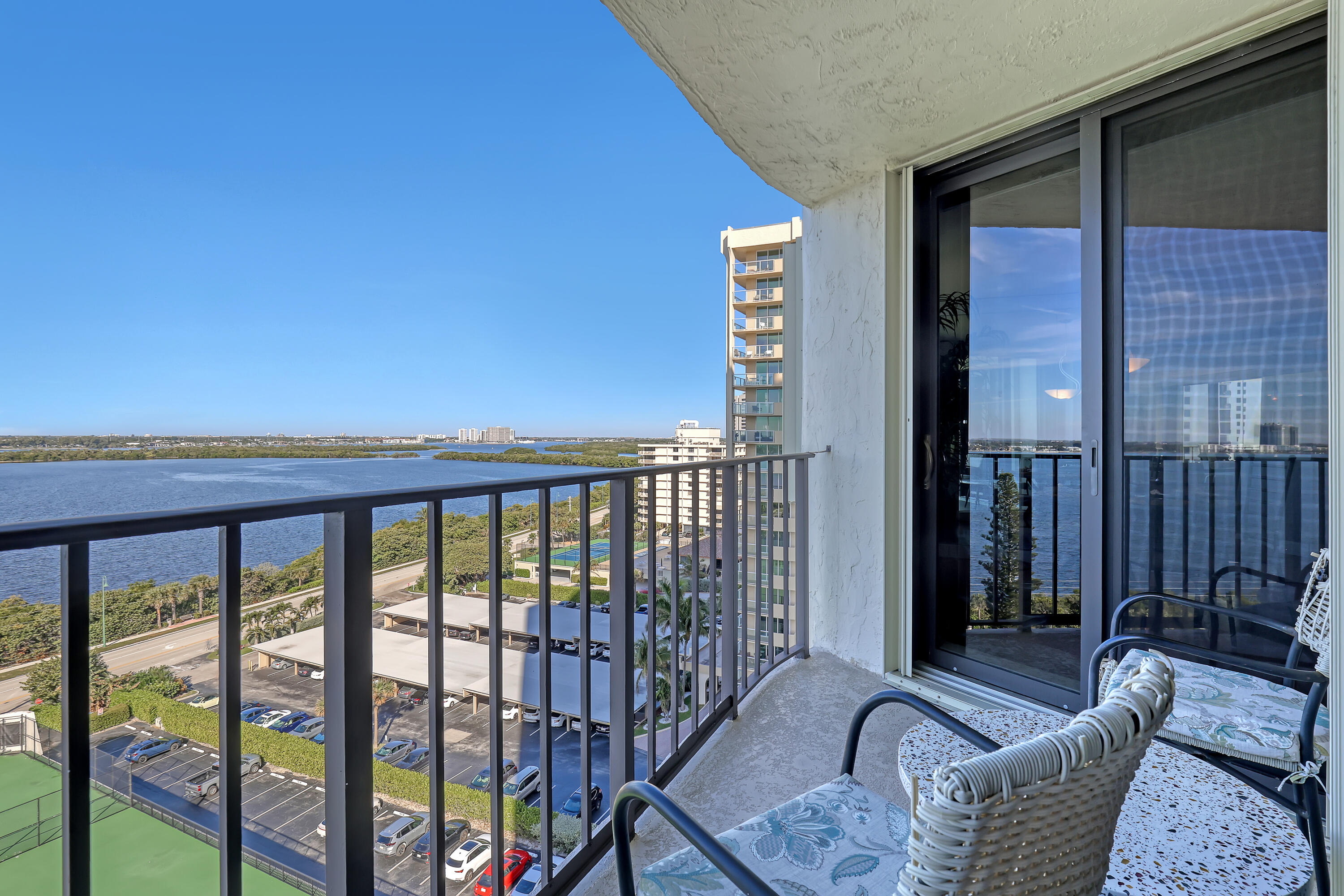 5420 N Ocean Drive 1106 Property Photo 33