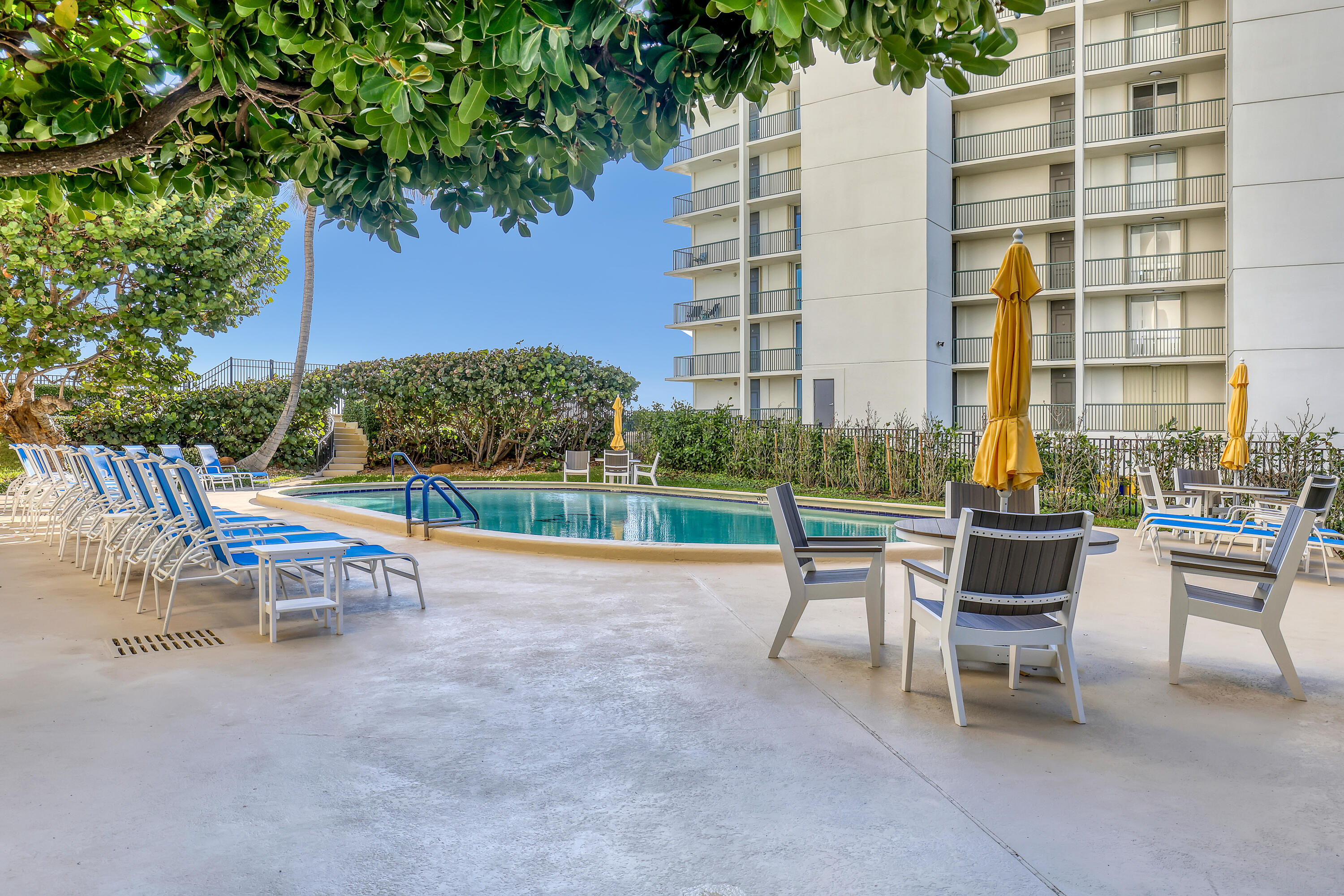 5420 N Ocean Drive 1106 Property Photo 45