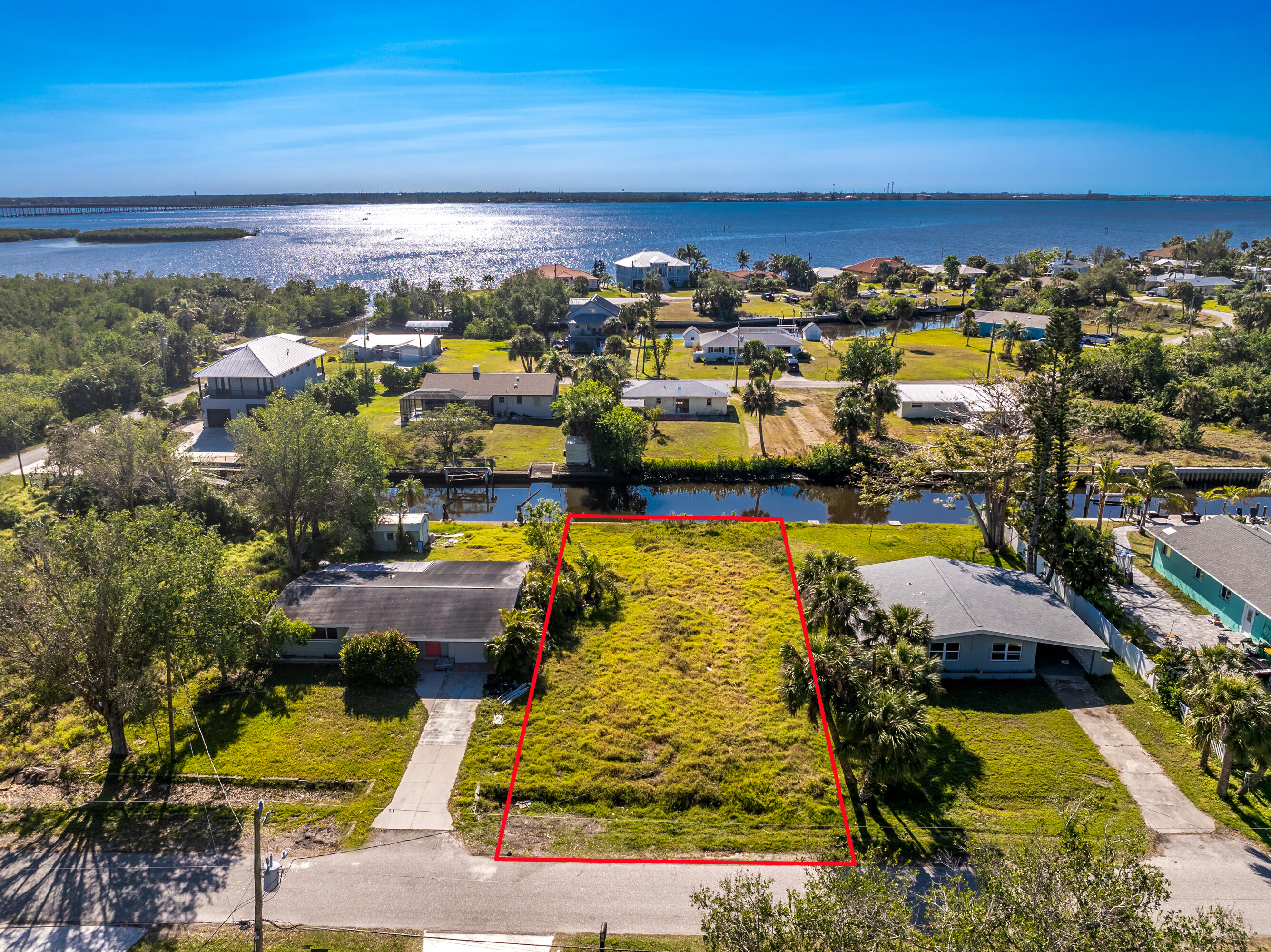 188 Danforth Drive Property Photo 1
