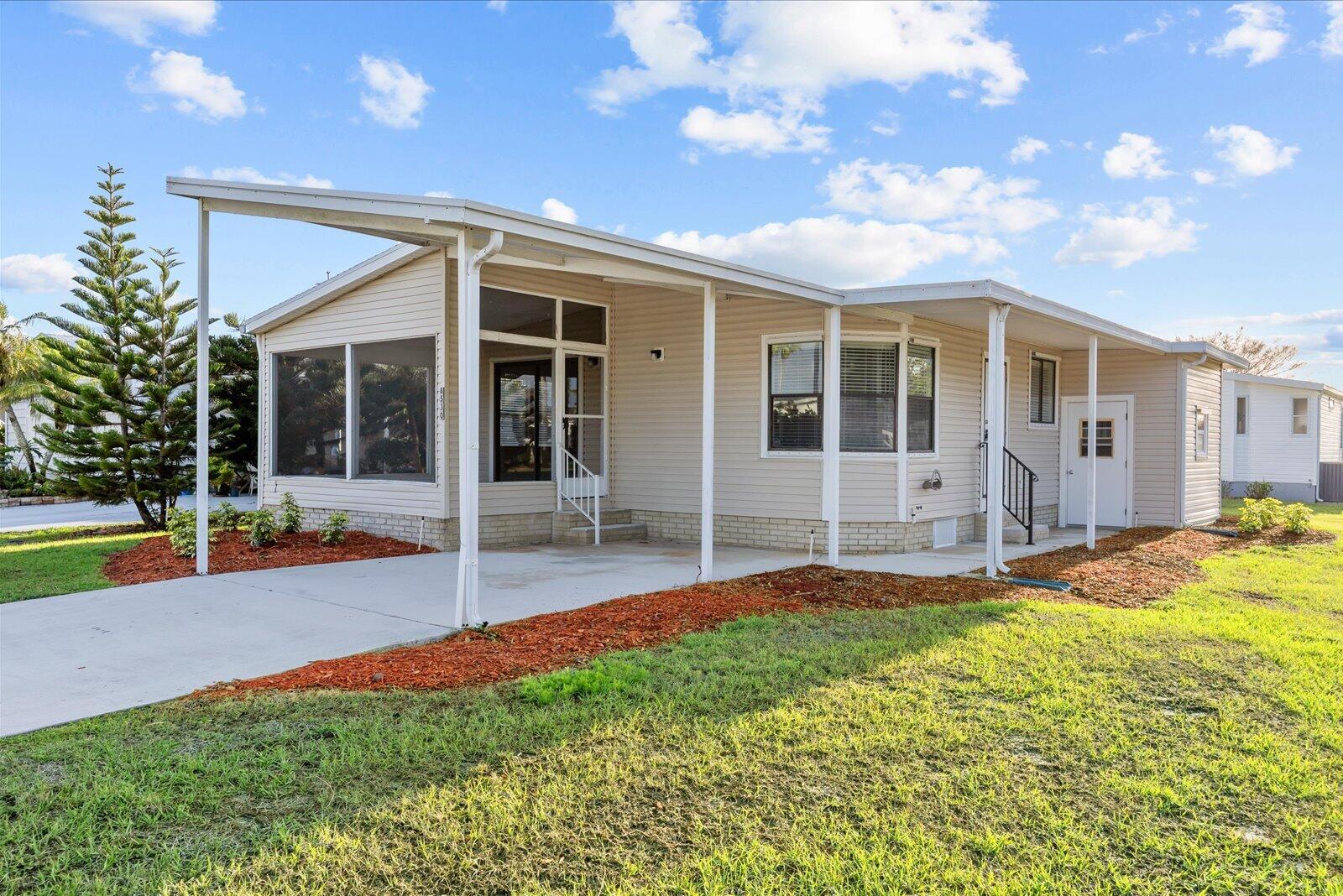 8530 Leadtree Court Property Photo 1