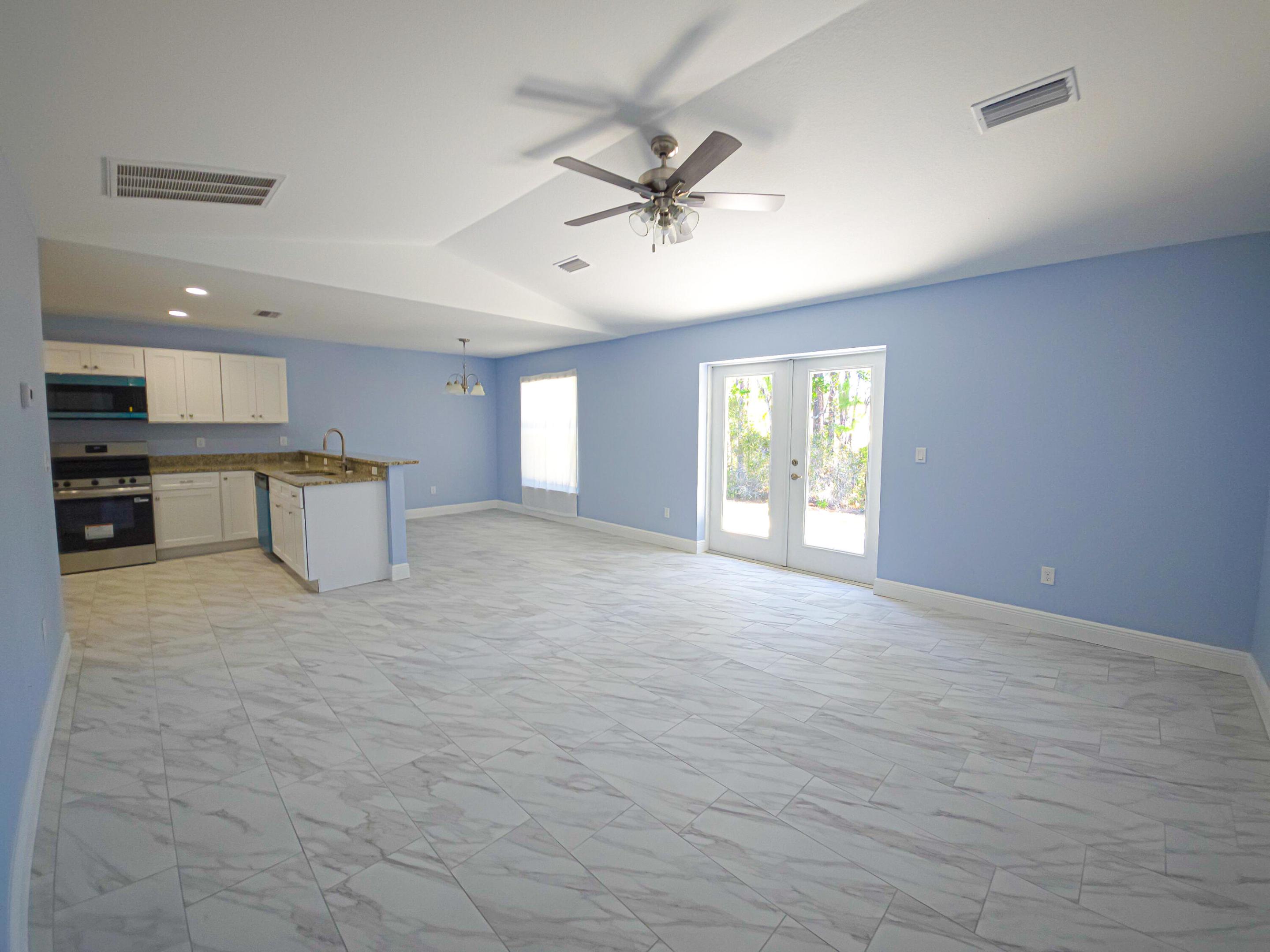 450 Kemper Avenue Property Photo 14