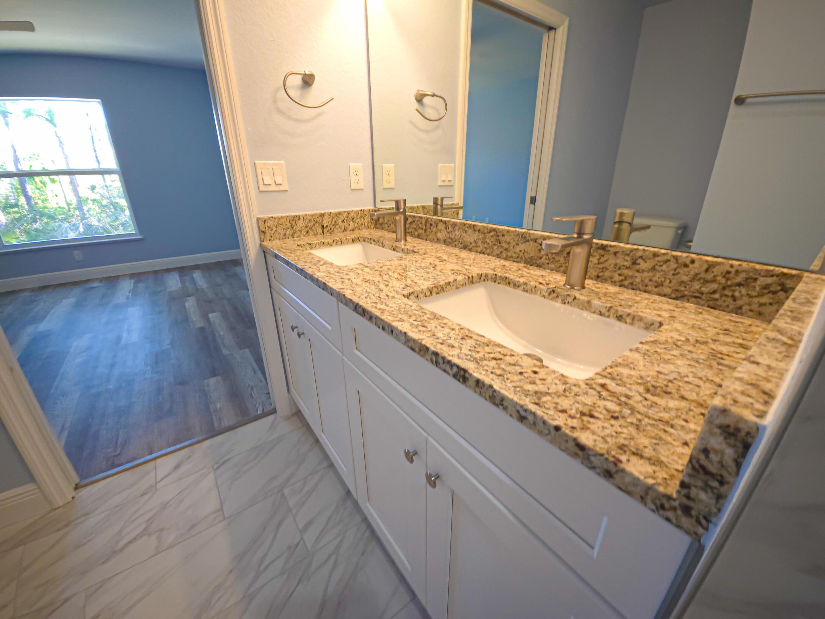 450 Kemper Avenue Property Photo 20