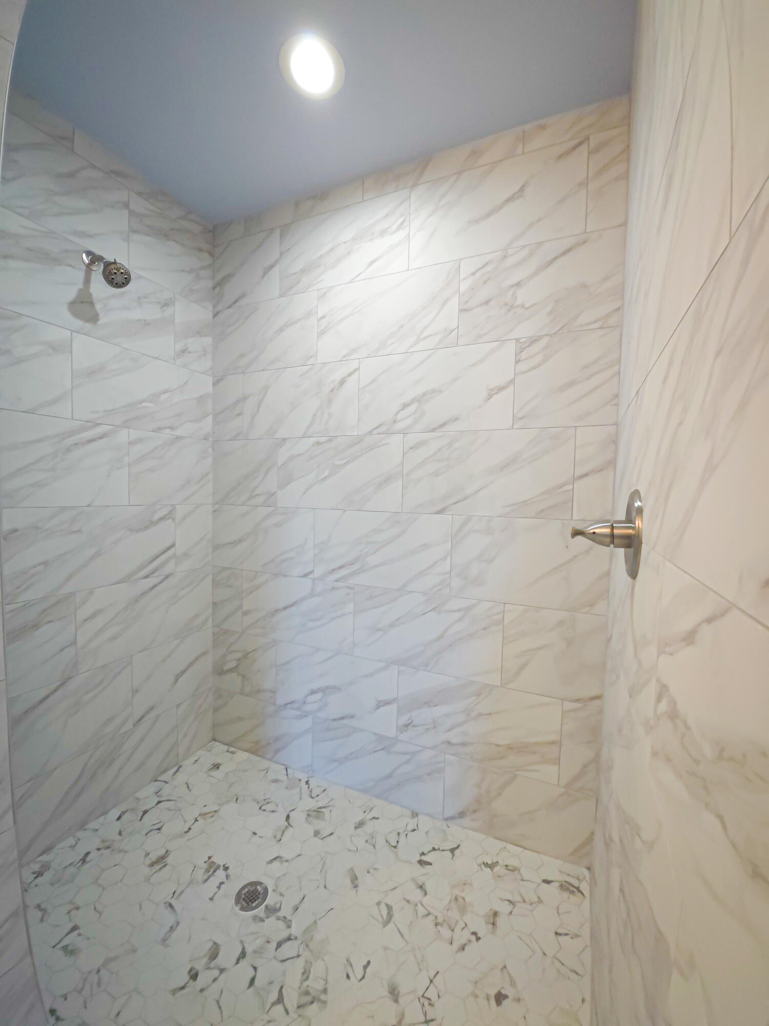 450 Kemper Avenue Property Photo 23