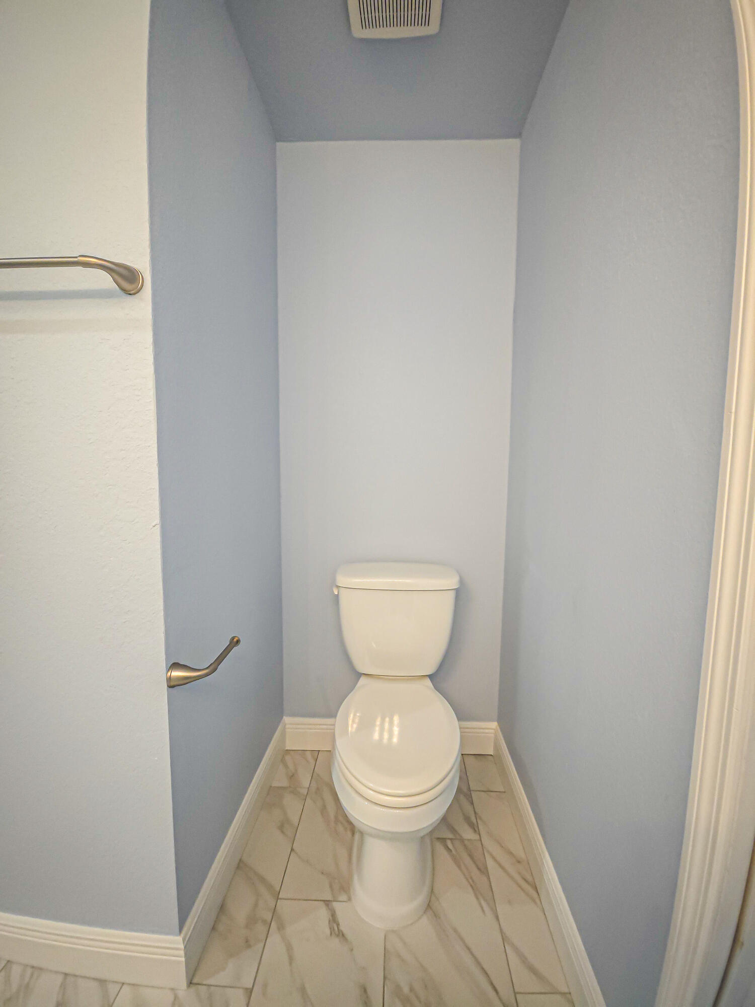 450 Kemper Avenue Property Photo 25