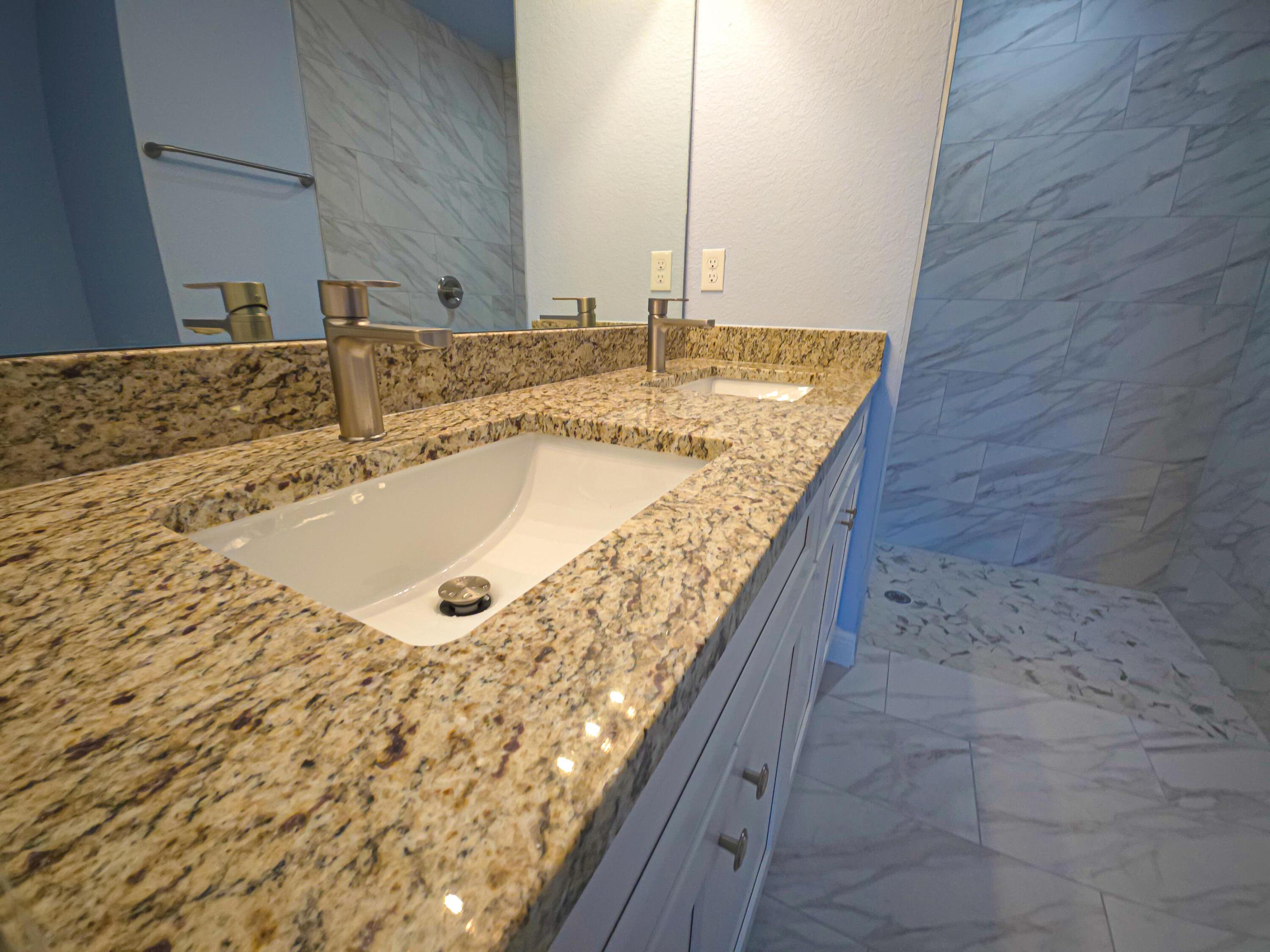 450 Kemper Avenue Property Photo 27