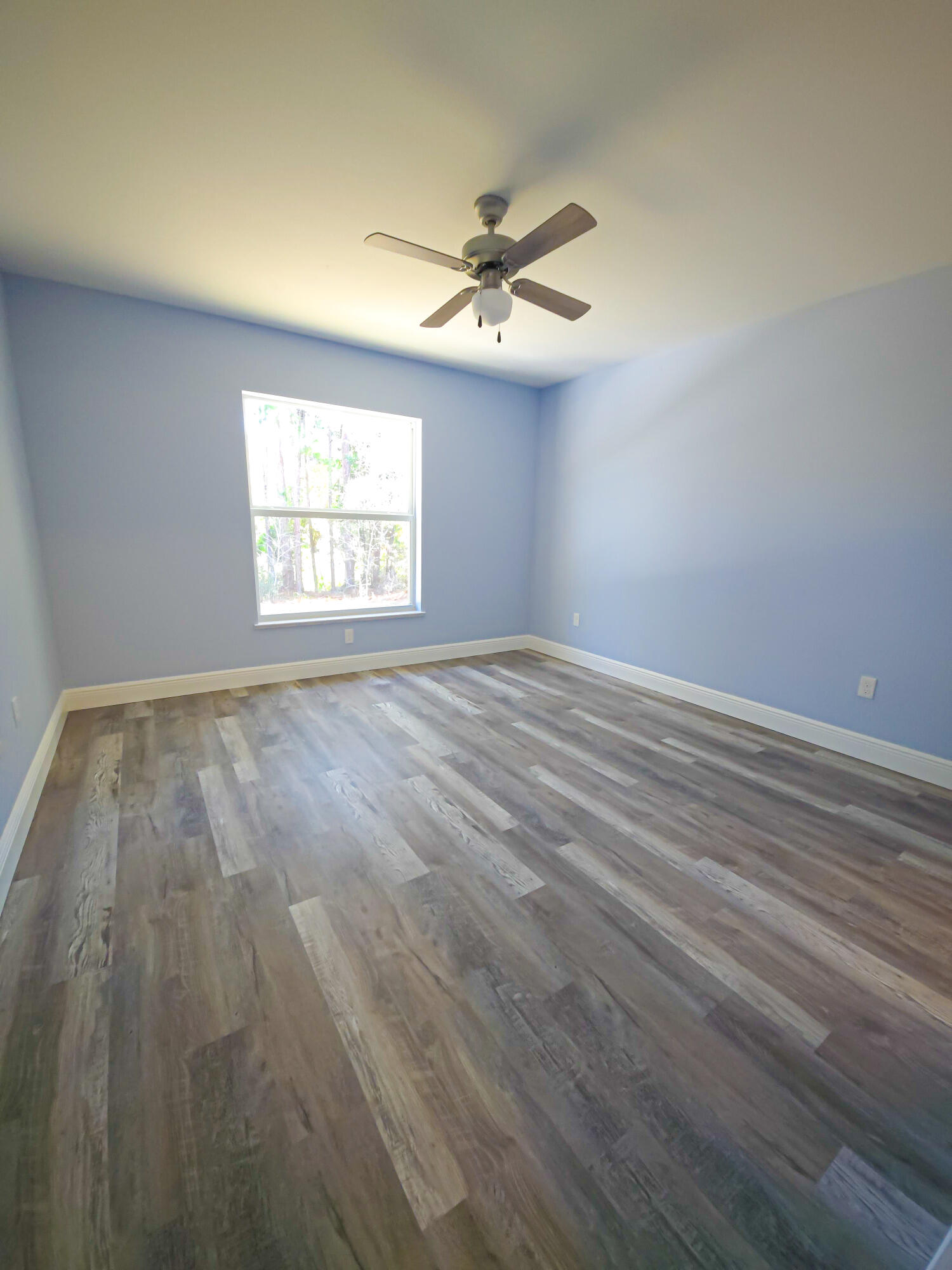 450 Kemper Avenue Property Photo 39