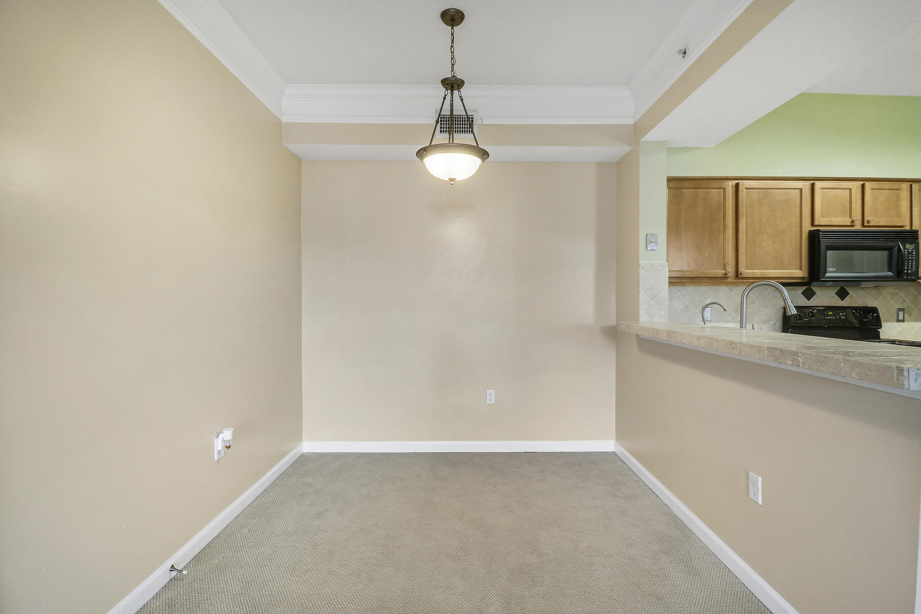2309 Myrtlewood Circle E 2309 Property Photo 11