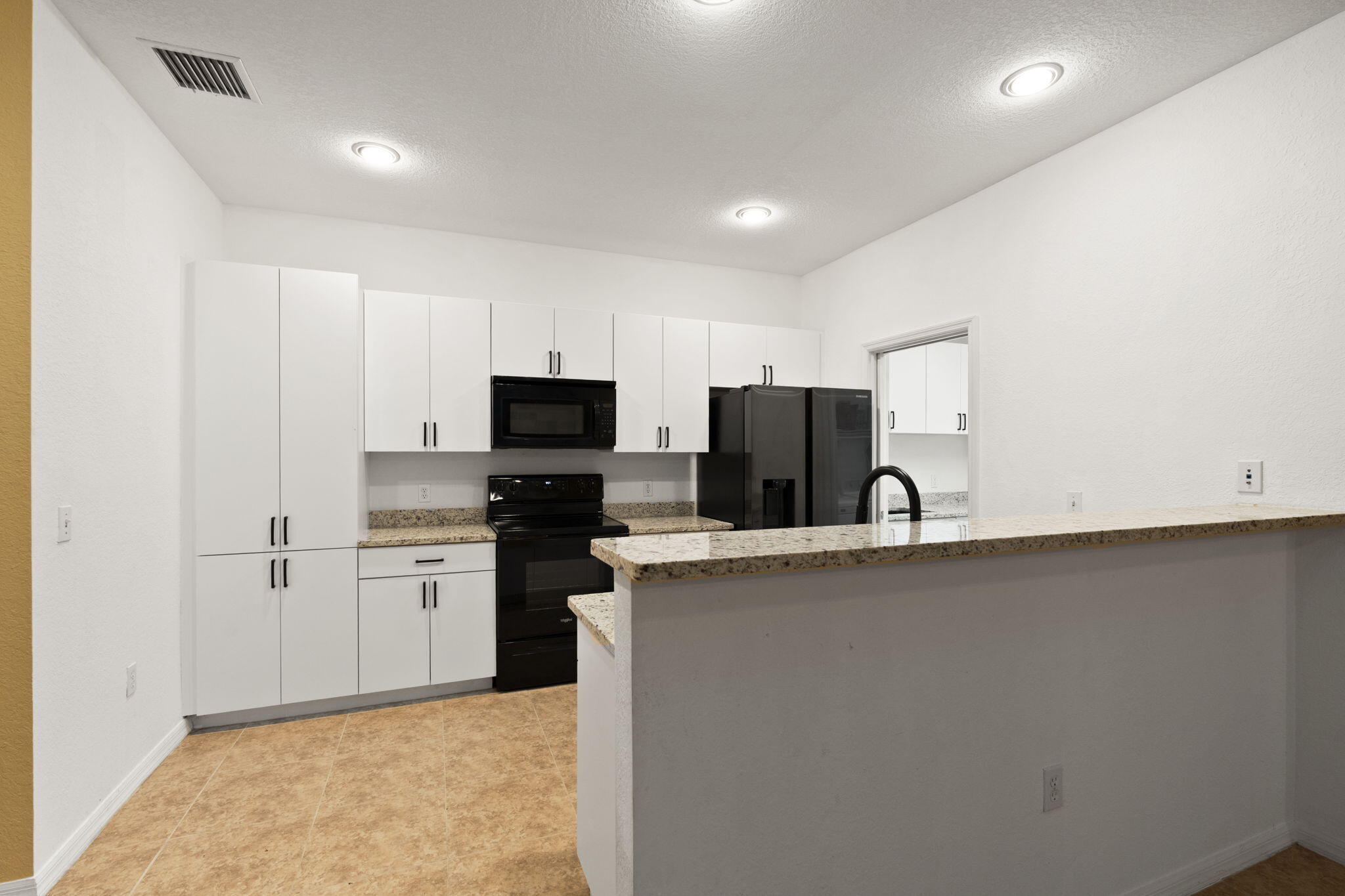 1863 S Dovetail Drive B1 Property Photo 11