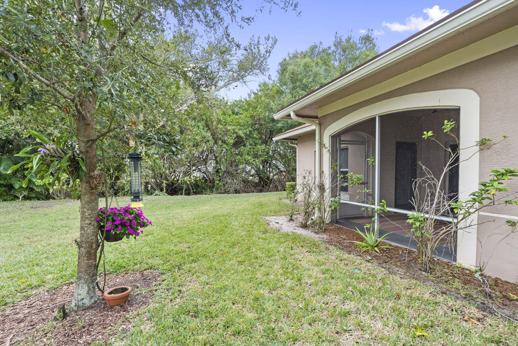 1863 S Dovetail Drive B1 Property Photo 29