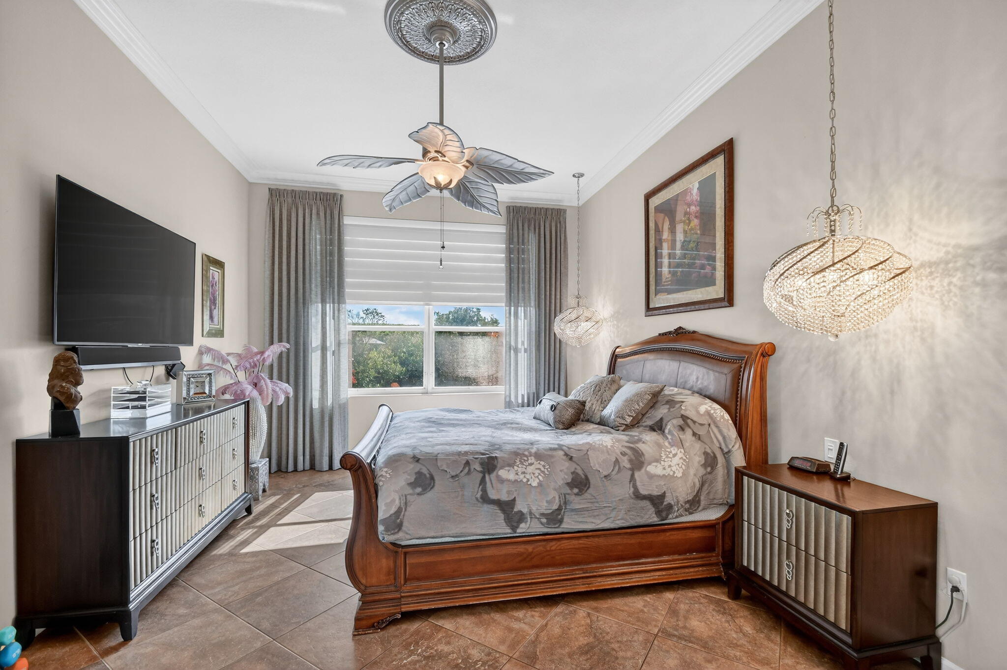 9842 Via Elegante Property Photo 14