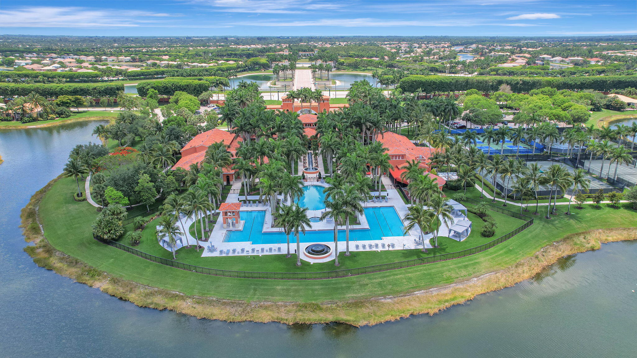 9842 Via Elegante Property Photo 49