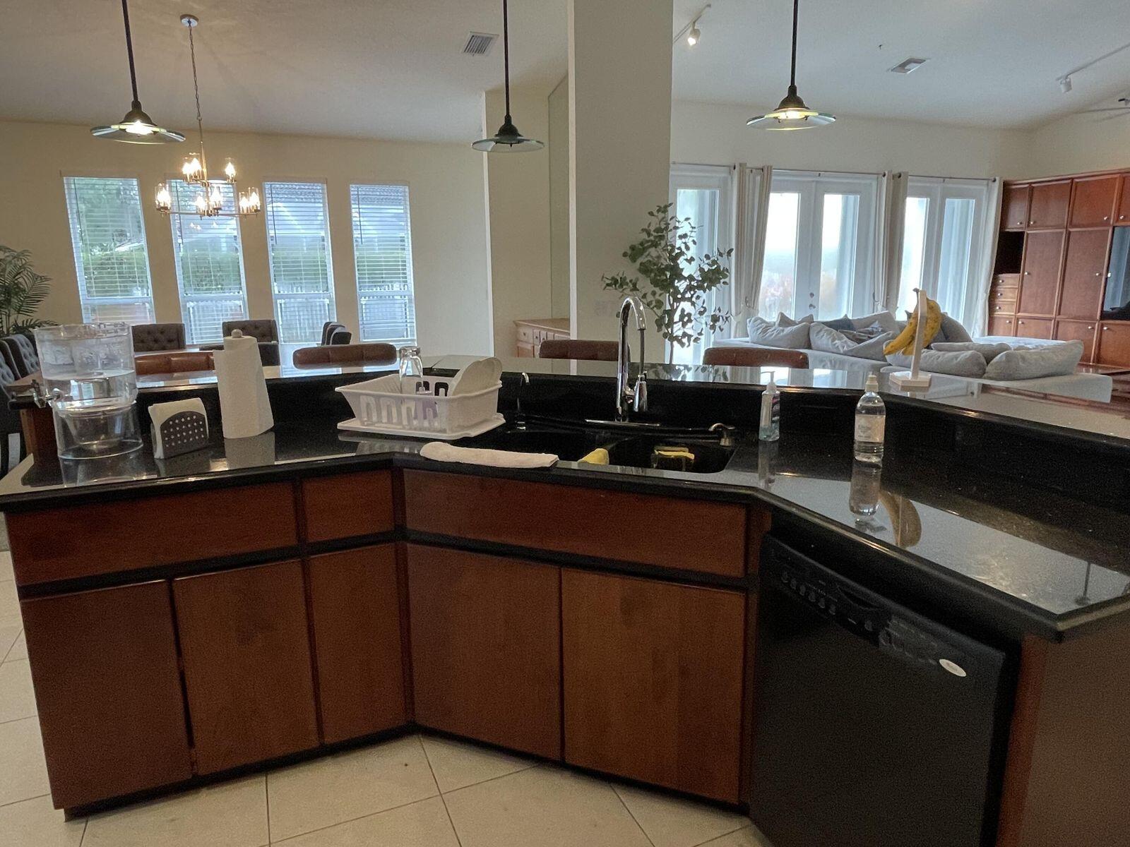 1111 Se Westchester Drive Property Photo 9