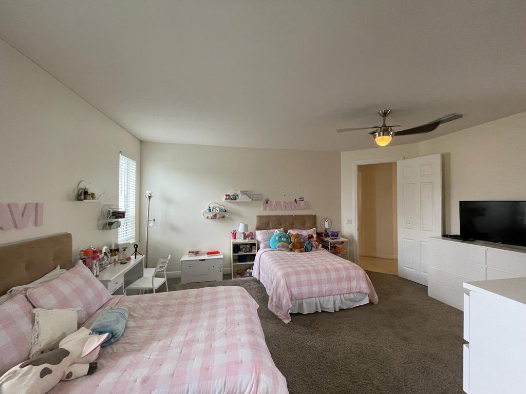 1111 Se Westchester Drive Property Photo 19