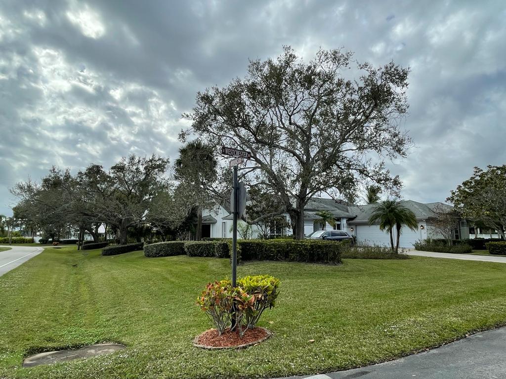 1111 Se Westchester Drive Property Photo 35