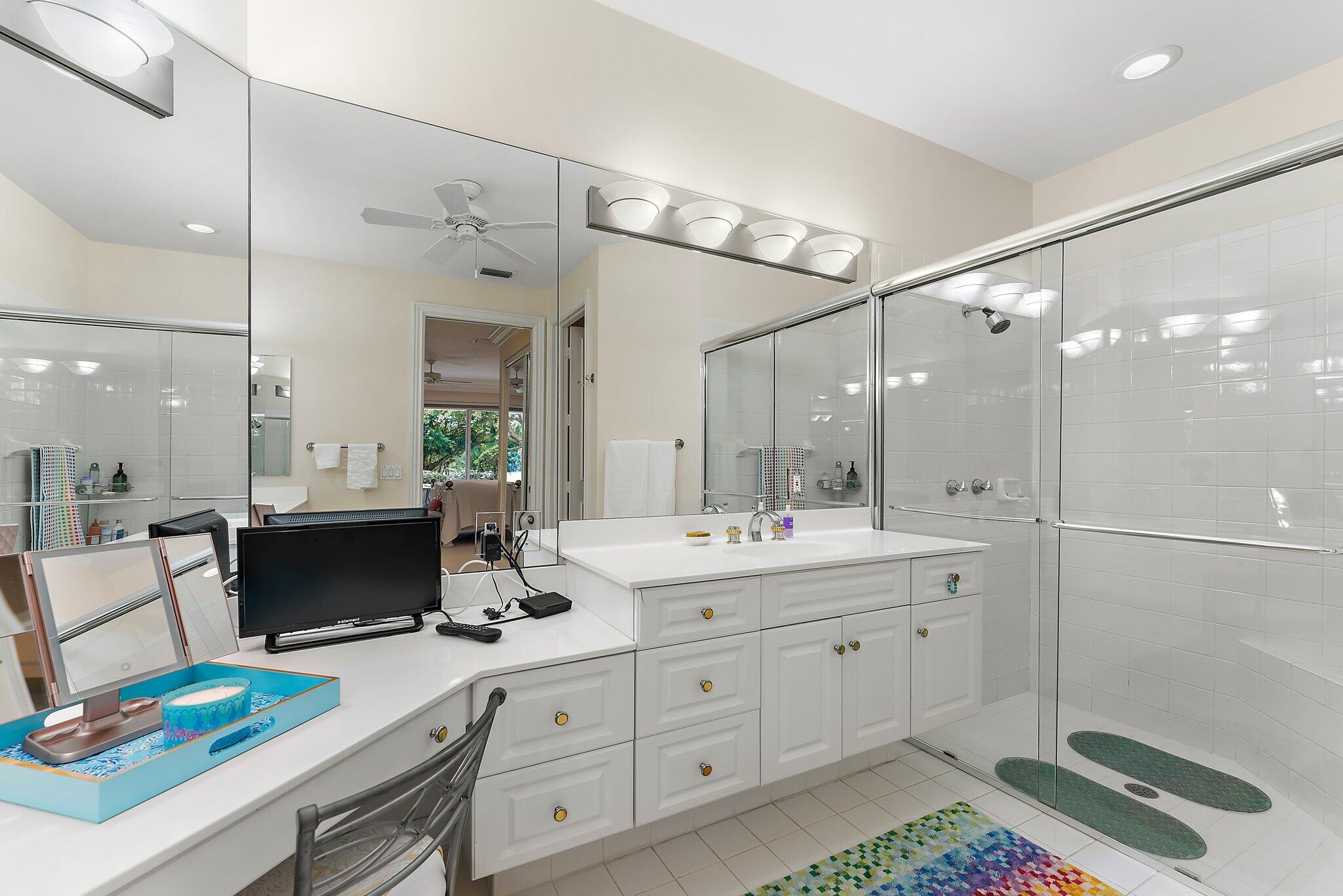 12020 Se Birkdale Run Property Photo 27