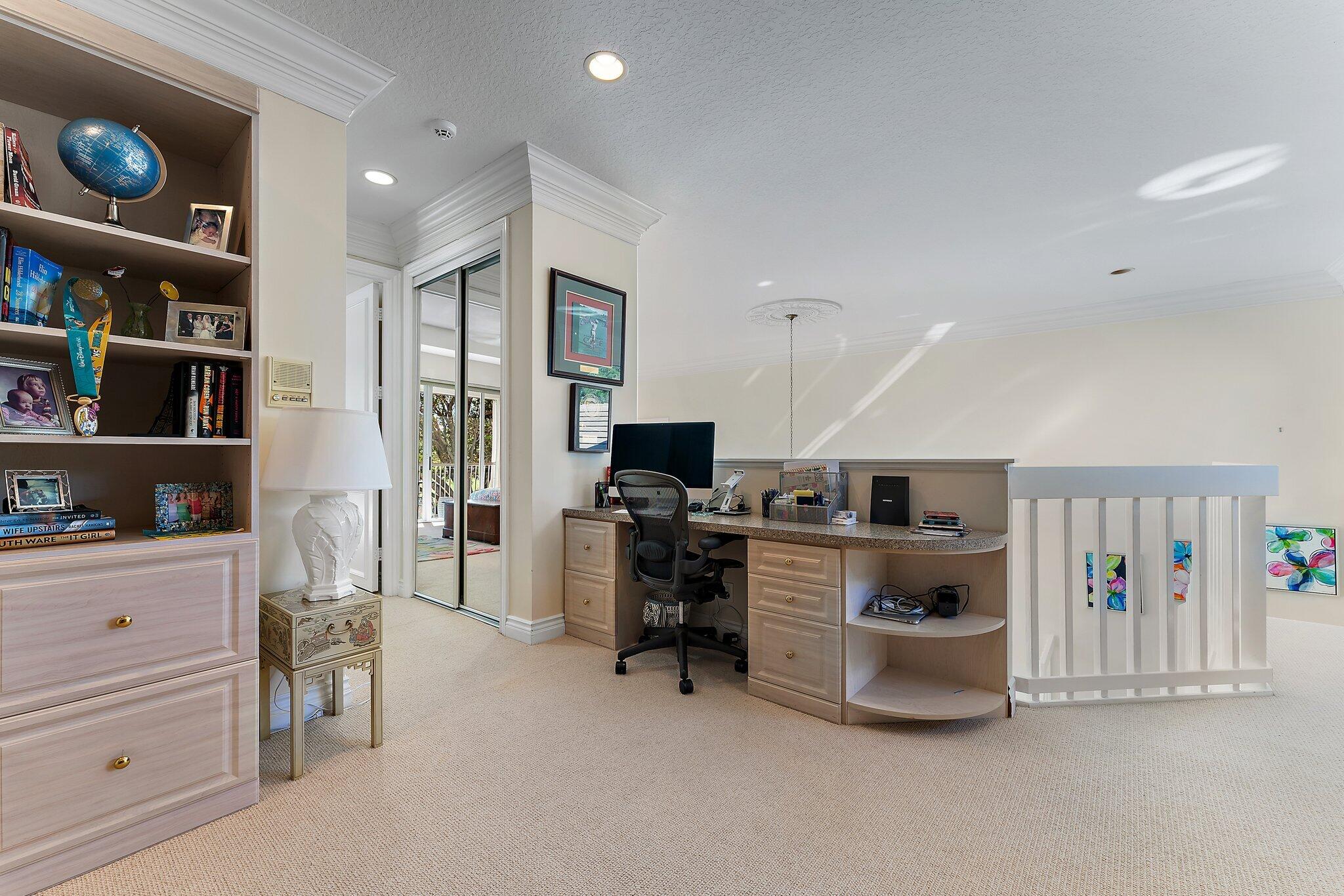 12020 Se Birkdale Run Property Photo 34