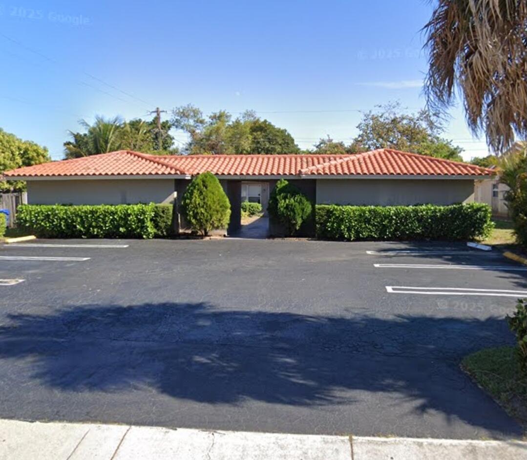 4115 Riverside Drive 1-5 Property Photo 1