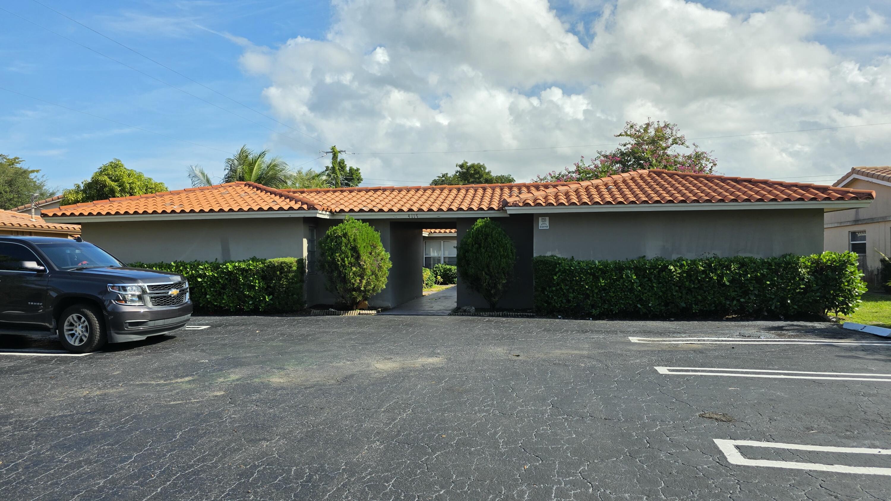 4115 Riverside Drive 1-5 Property Photo 33