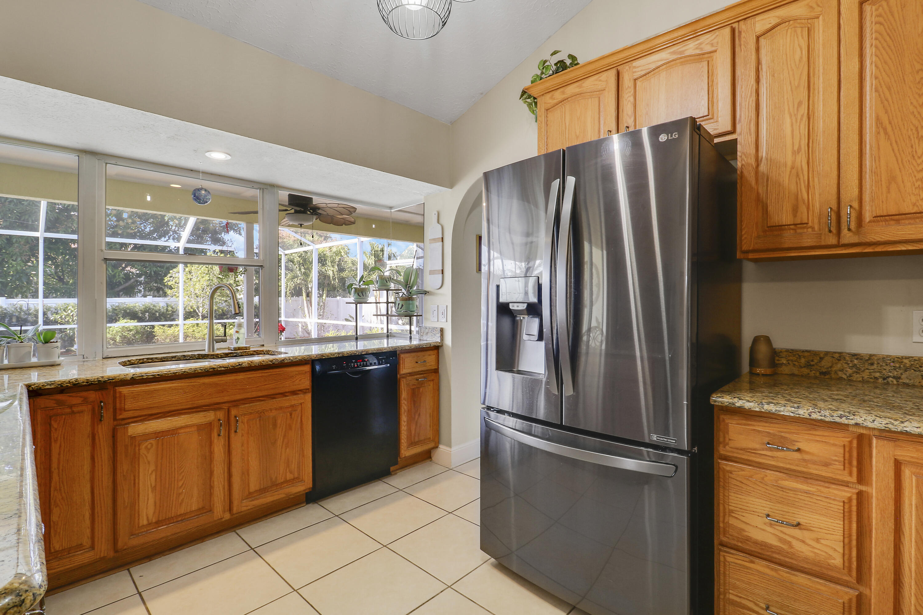 2374 Sw Chateau Terrace Property Photo 24