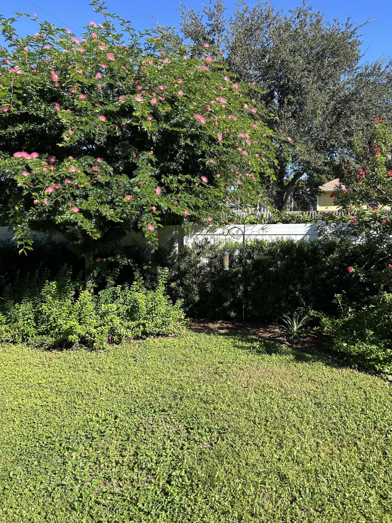 2374 Sw Chateau Terrace Property Photo 47