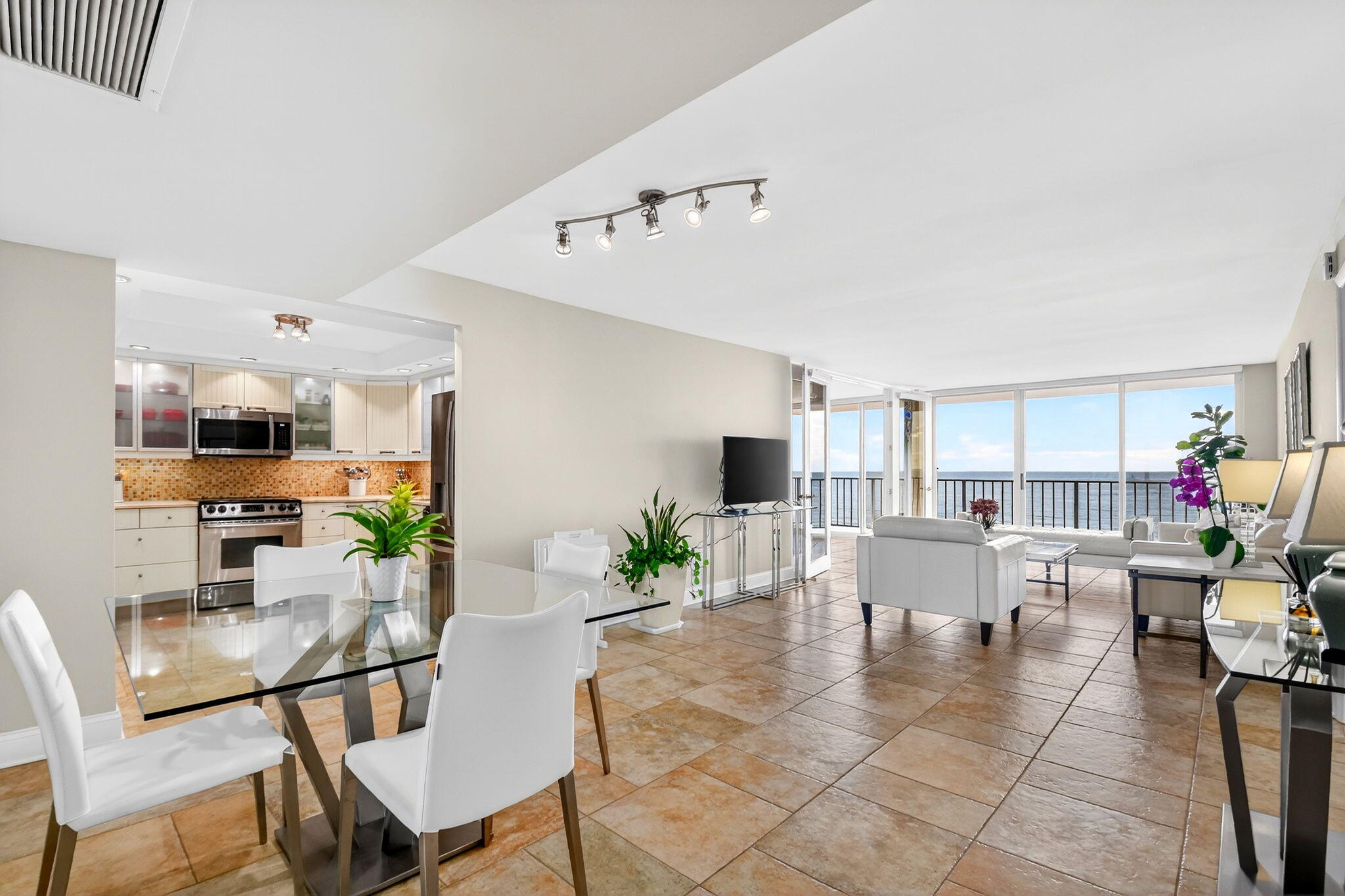 3456 S Ocean Boulevard 5020 Property Photo 12