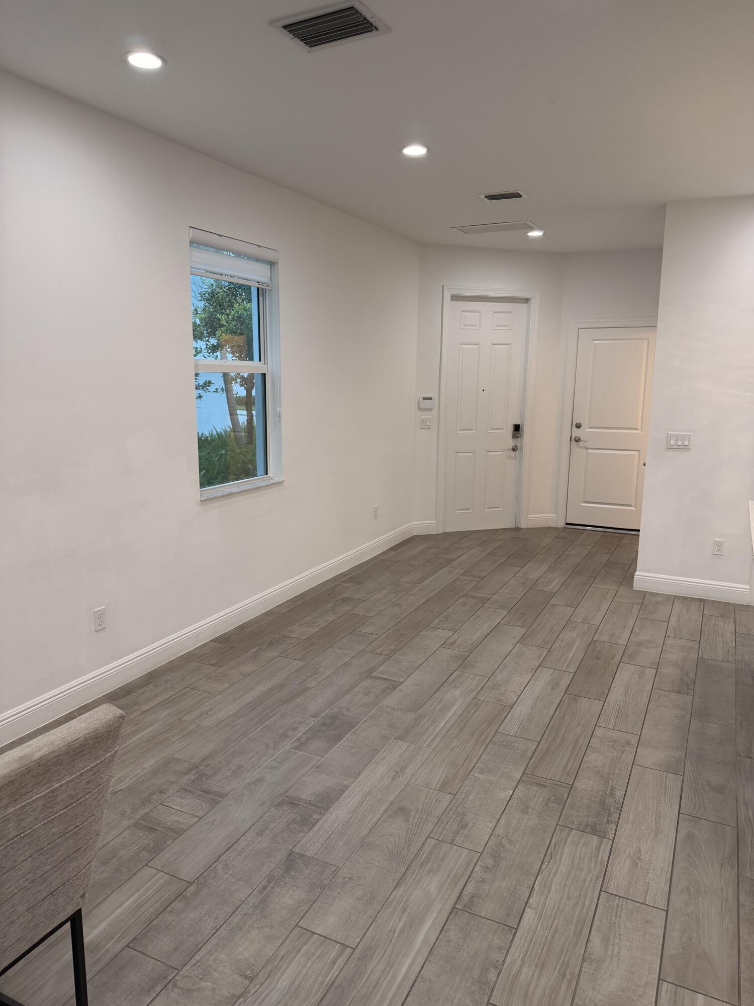 562 Parsons Way Property Photo 8