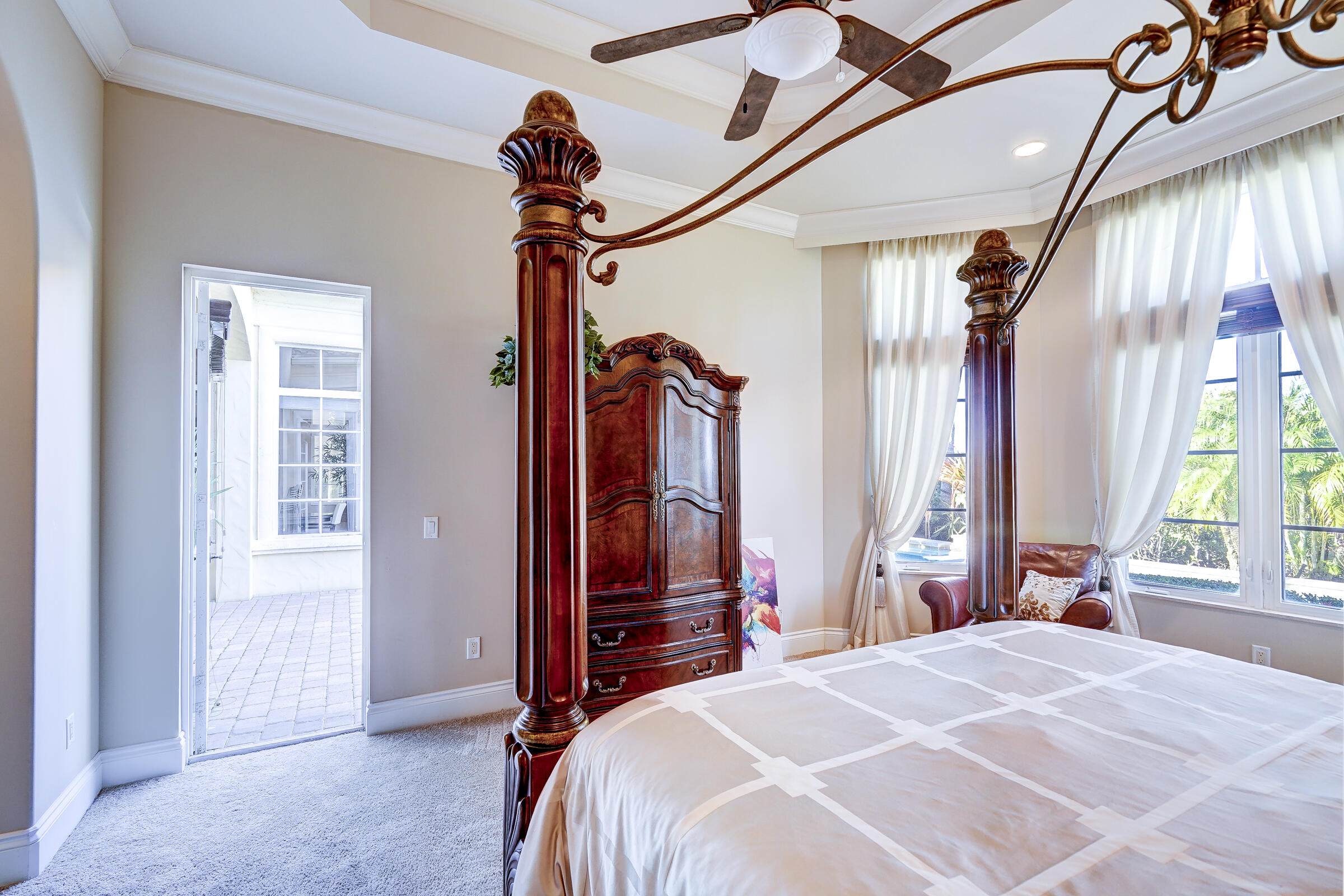 190 Se Bella Strano Property Photo 44