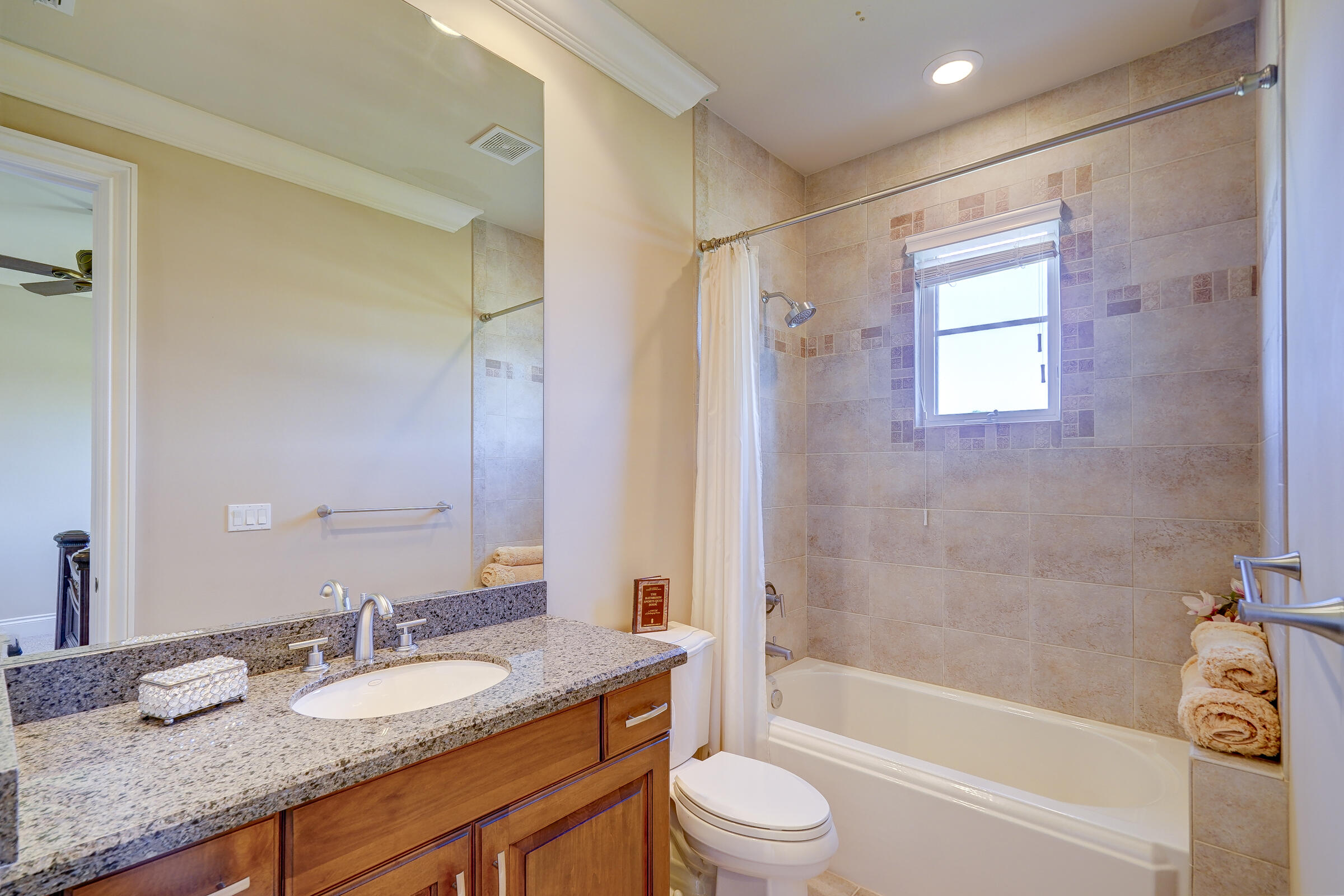 190 Se Bella Strano Property Photo 73