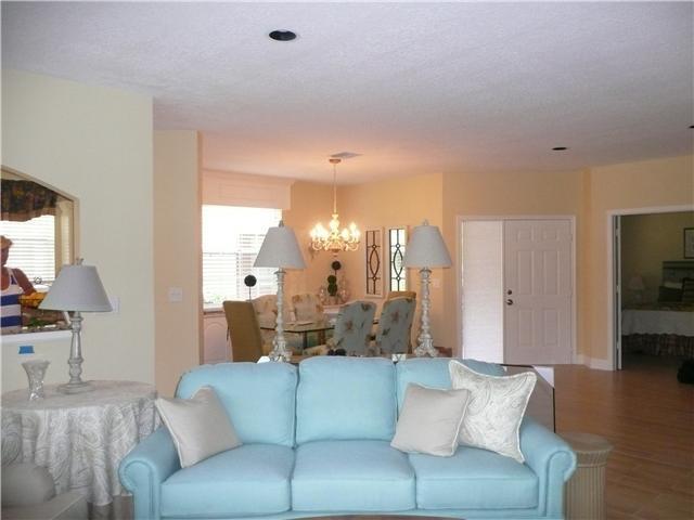 124 Legendary Circle Property Photo 5