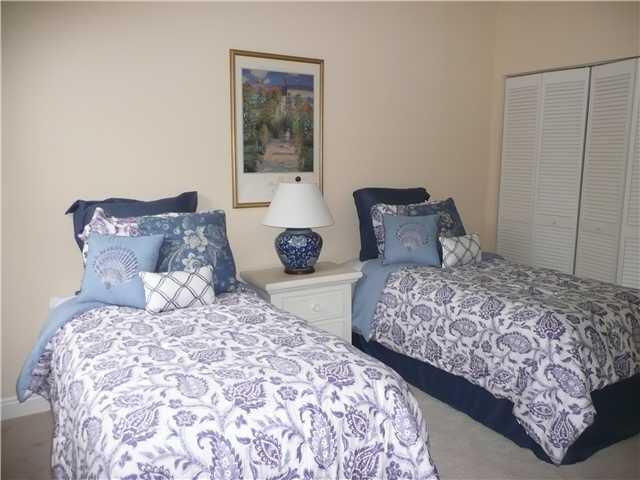 124 Legendary Circle Property Photo 10