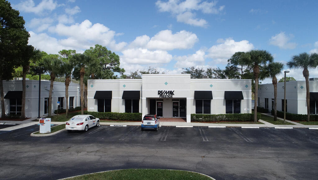 1402 Royal Palm Beach Boulevard 300 Property Photo 2