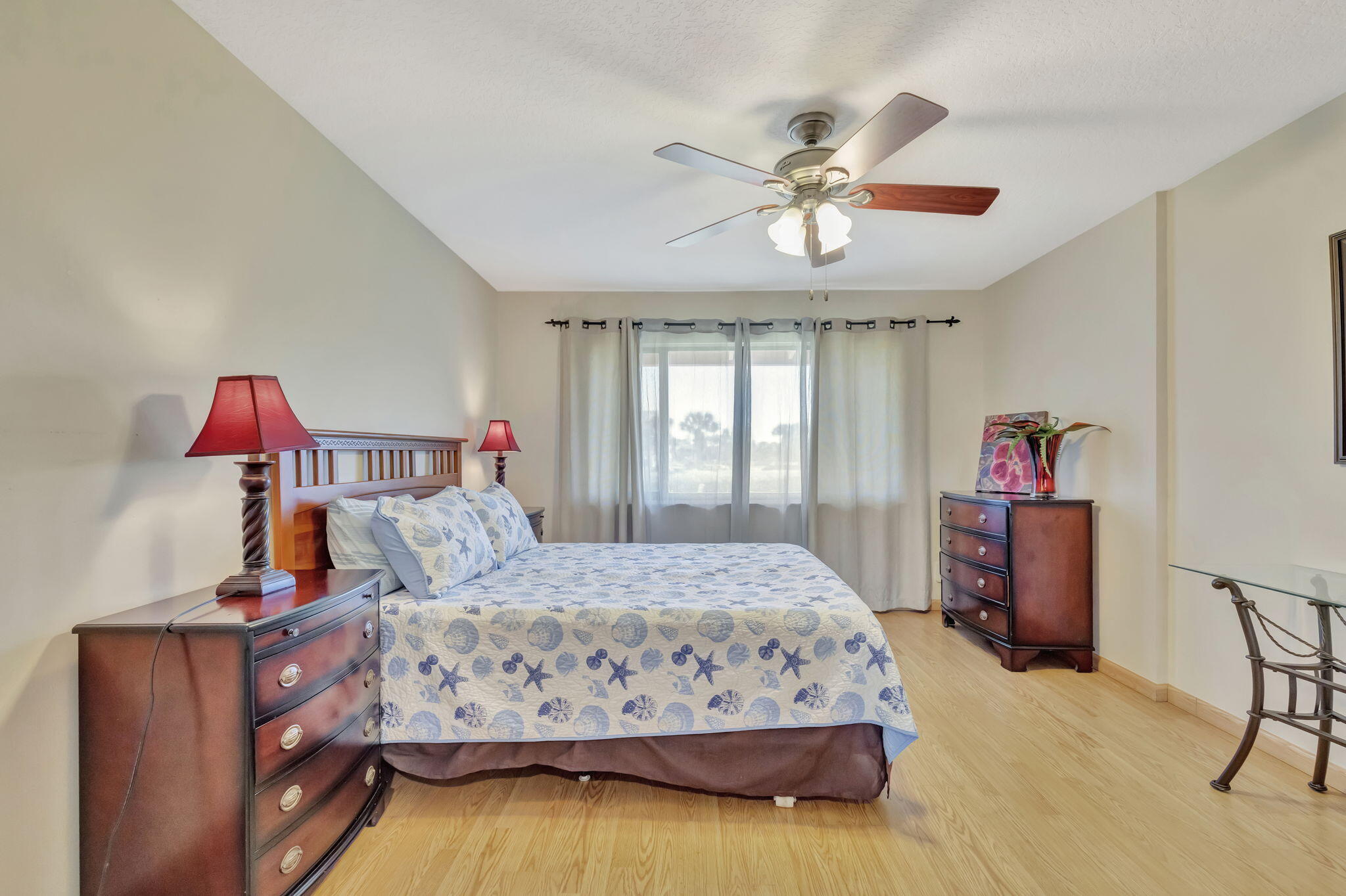 2400 S Ocean Drive 925 Property Photo 15