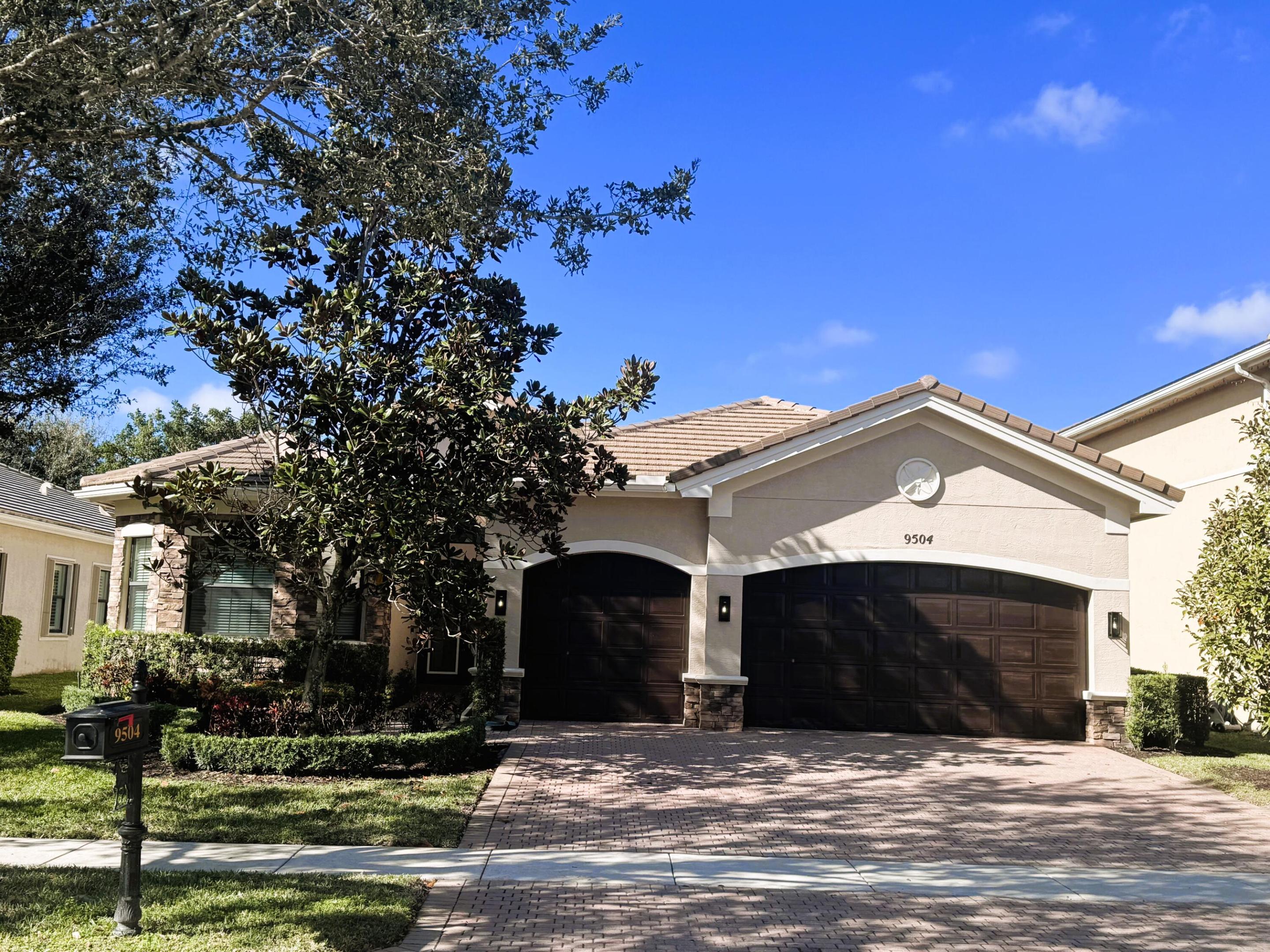 9504 Equus Circle Property Photo 1