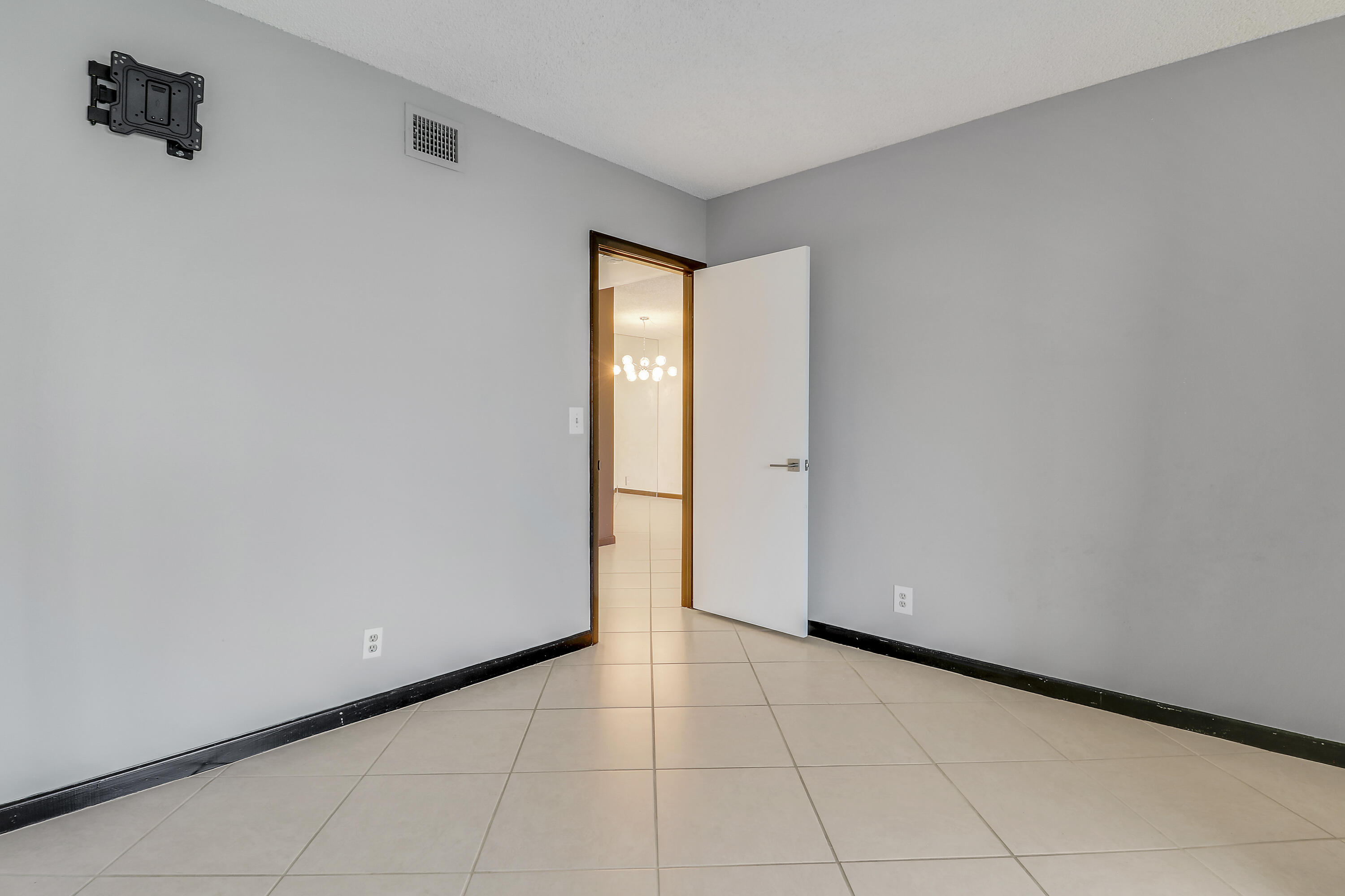 6370 Chasewood Drive A-3 Property Photo 28