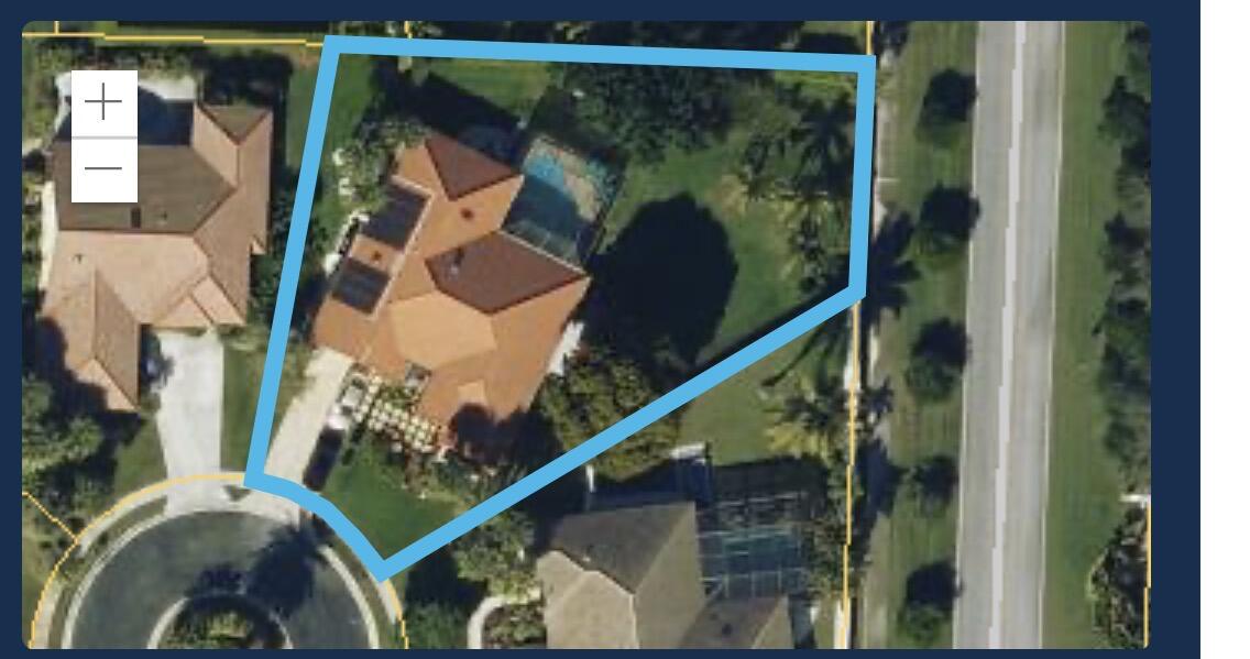 9050 Cypress Hollow Drive Property Photo 20
