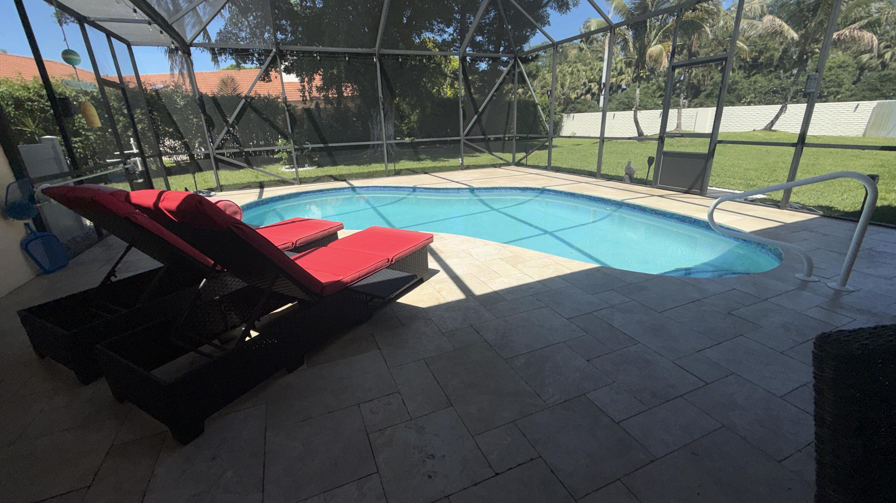 9050 Cypress Hollow Drive Property Photo 30