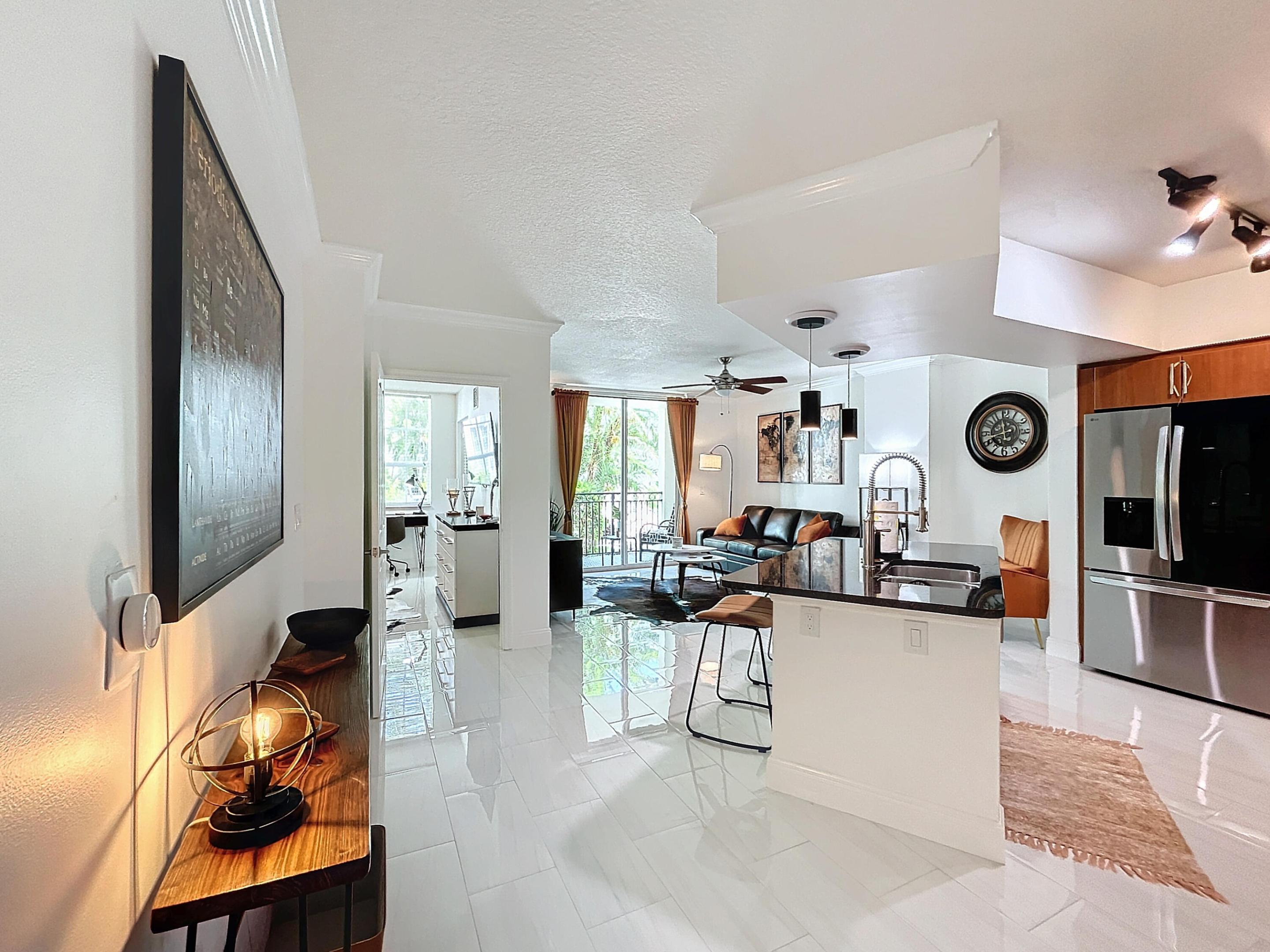 600 S Dixie Highway 630 Property Photo 1