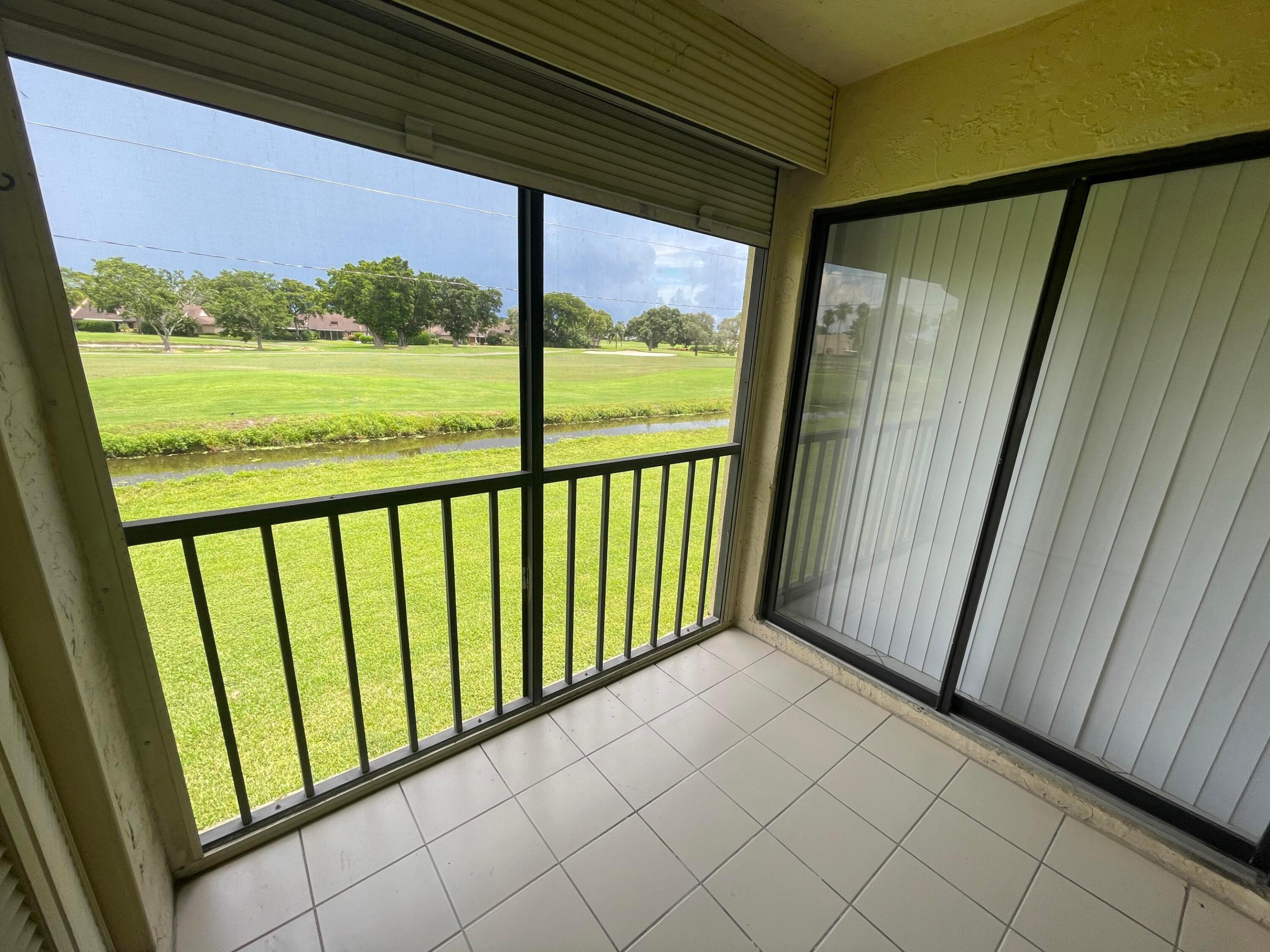 4698 Lucerne Lakes Boulevard E 203 Property Photo 18