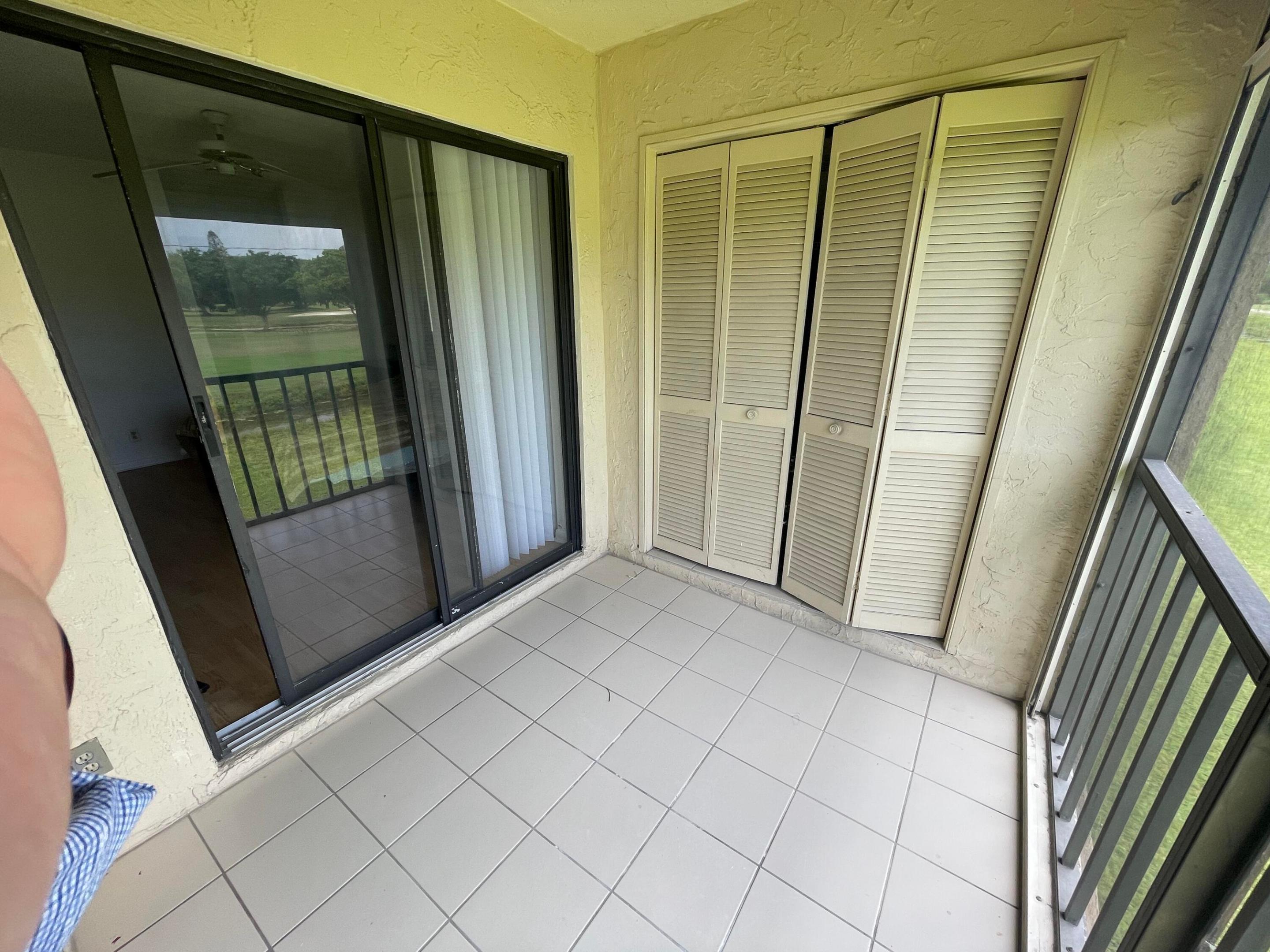 4698 Lucerne Lakes Boulevard E 203 Property Photo 20