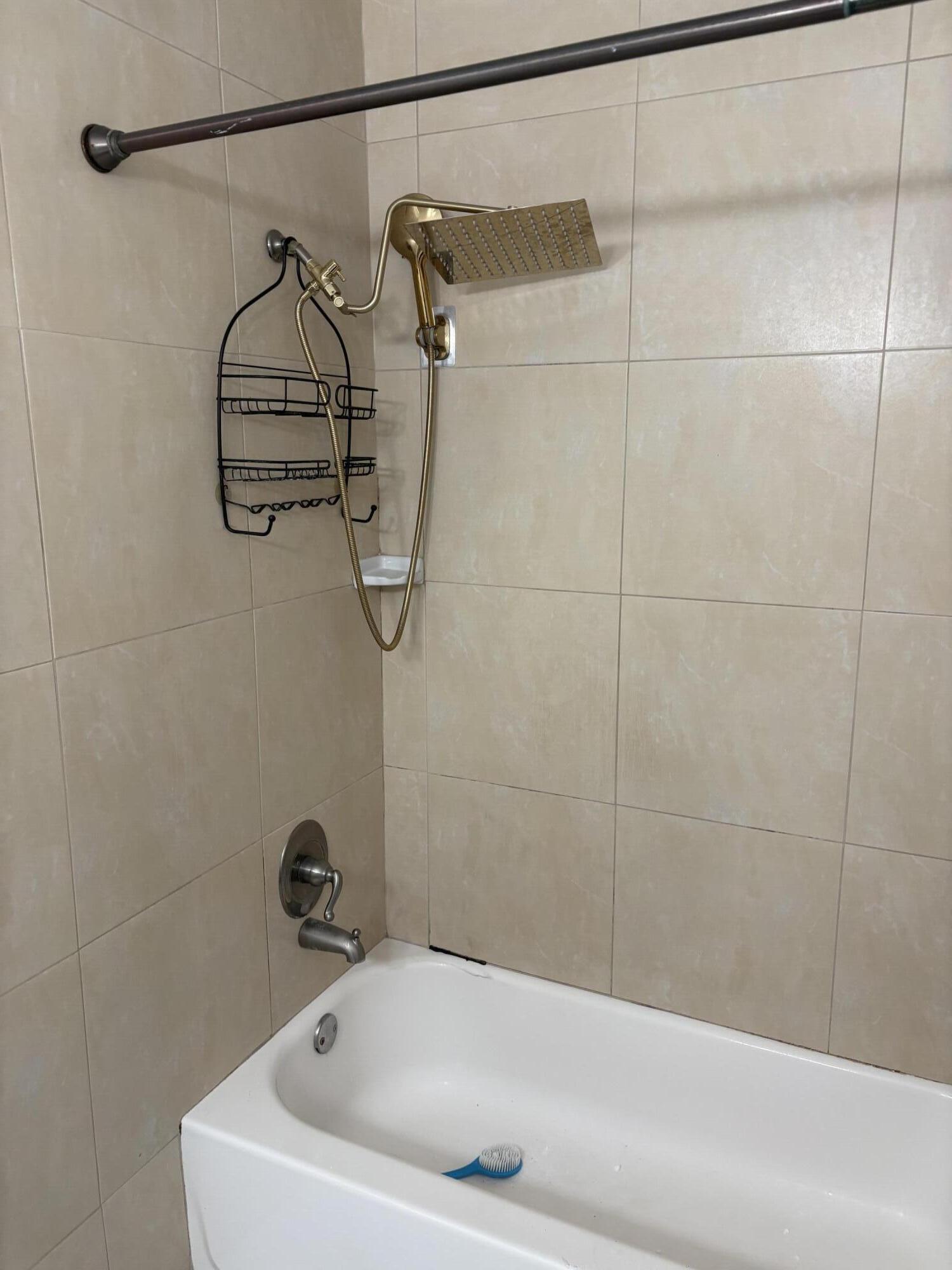 2801 Albatross Rd Property Photo 13